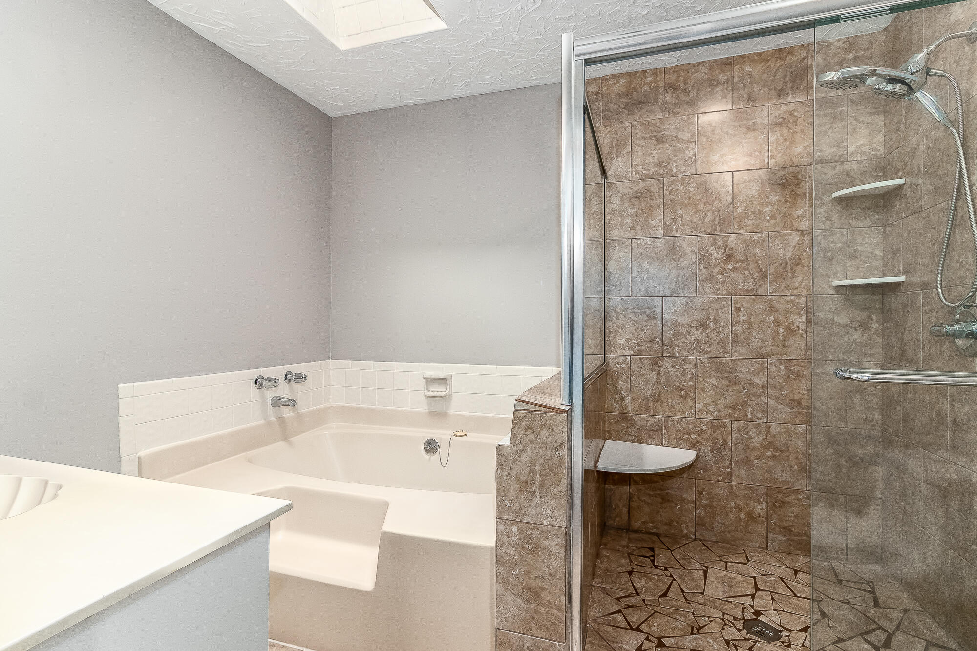 3844 CREEK CT. RENTAL ©--9