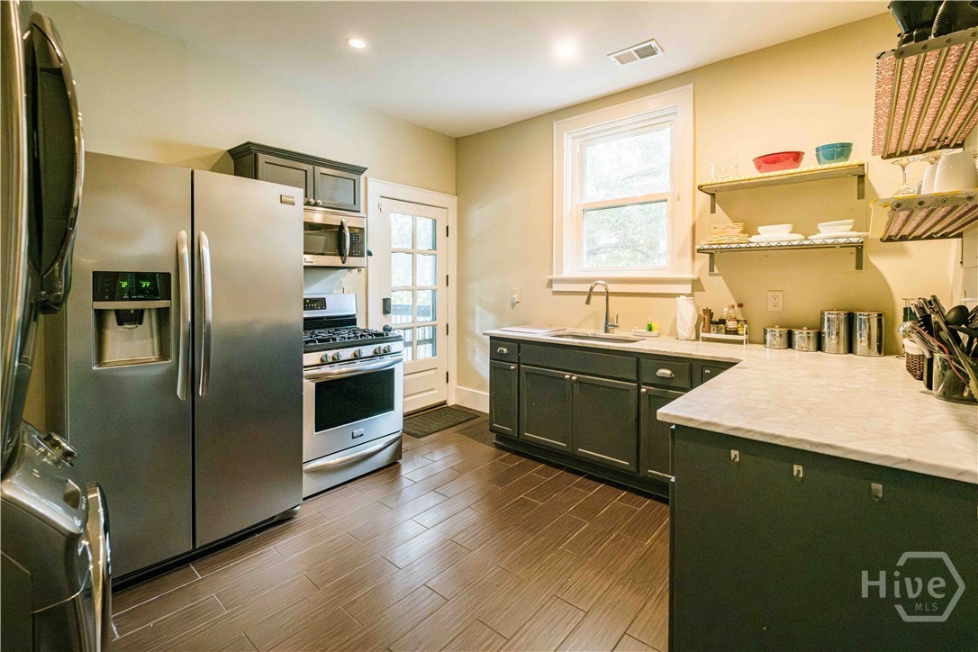 309 E 34th Street, Savannah, GA 31401 Listing Photo  26