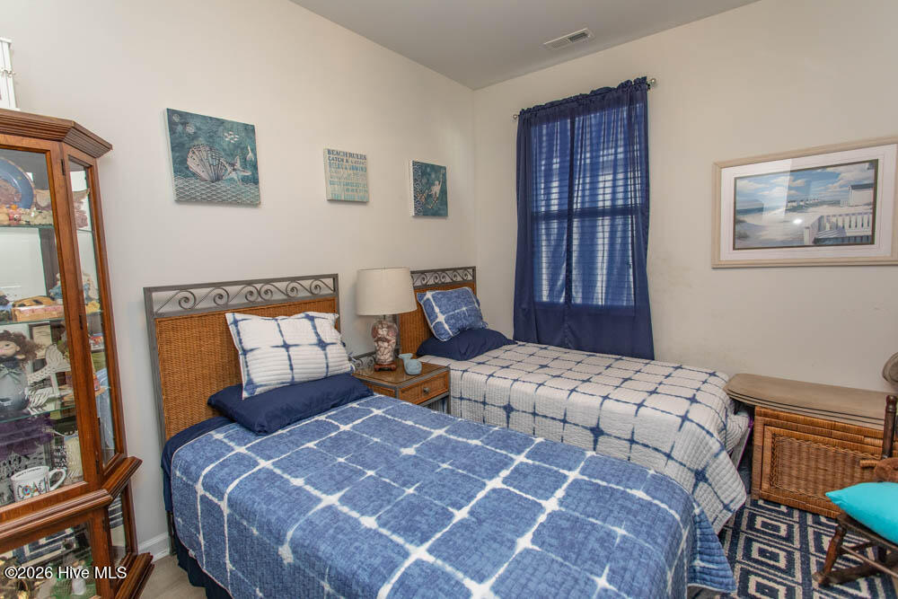 100552418 | Photo 14