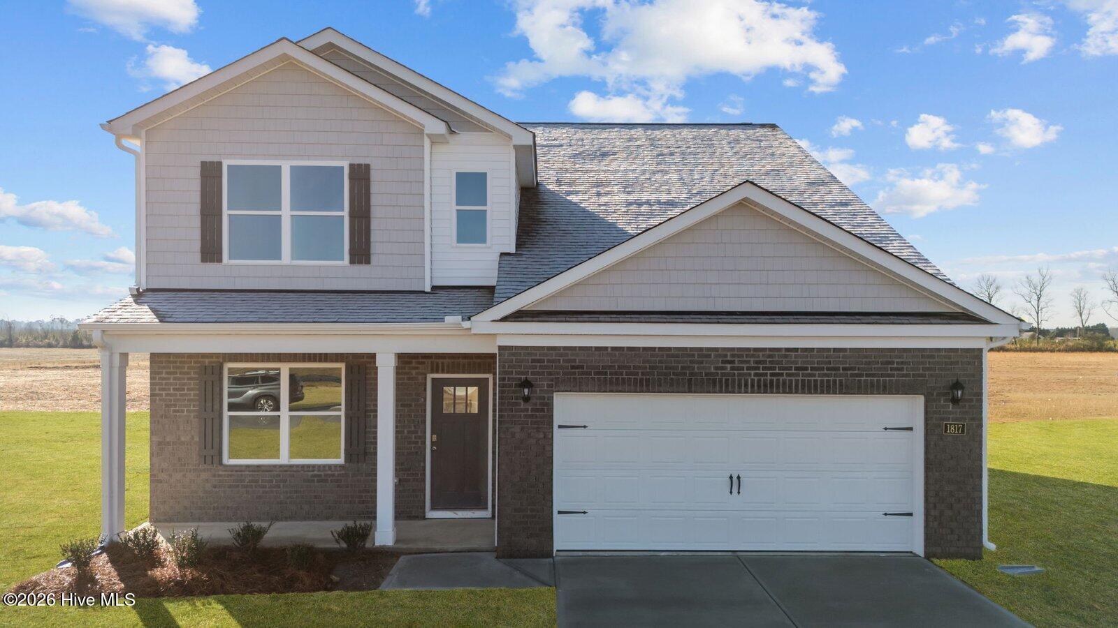 * Photos are not of actual home or interior features and are representative of floor plan only. *