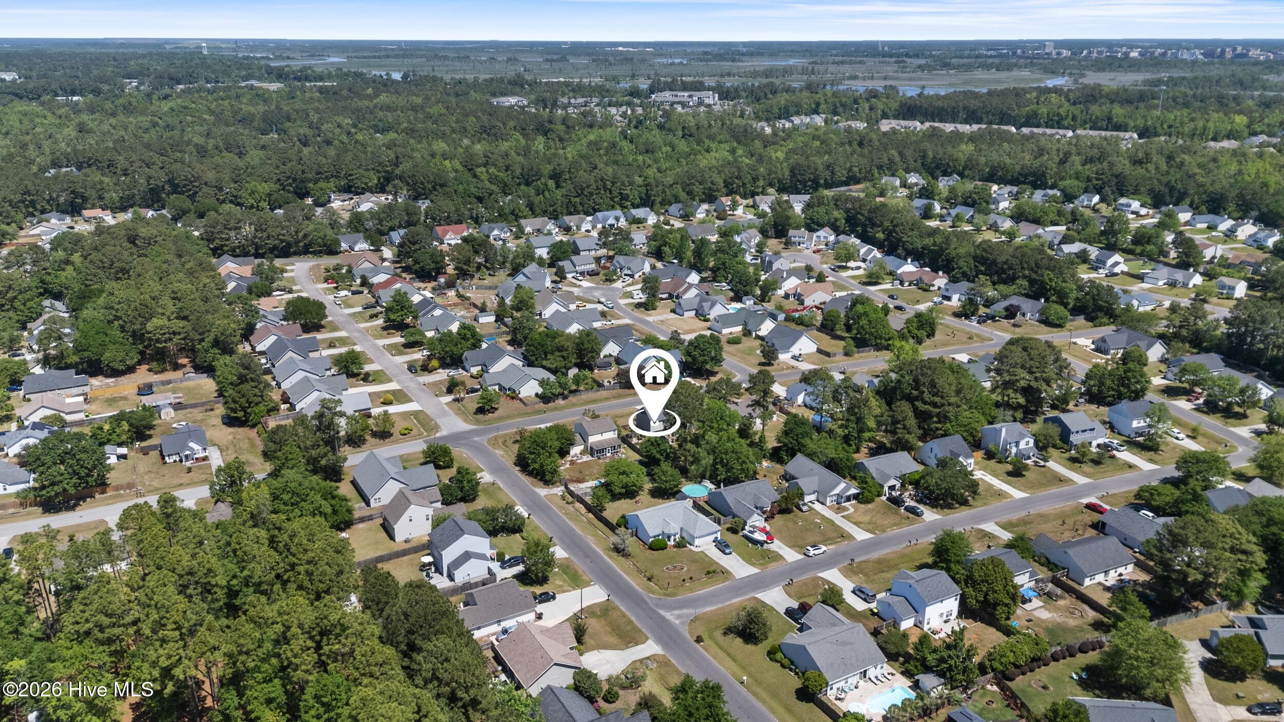 100569282 | Photo 48