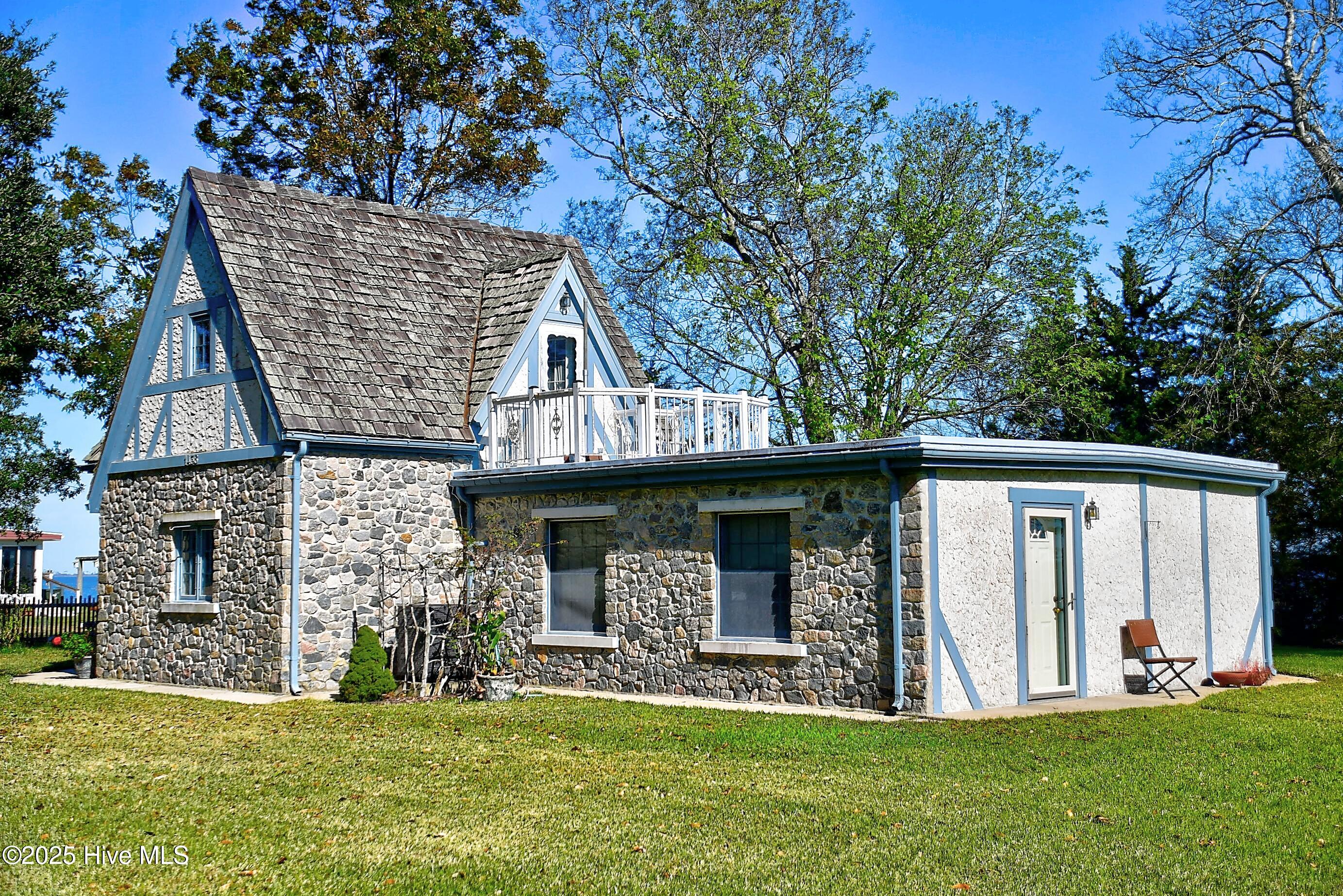 Homes for sale in Coinjock, NC | 1436 Waterlily Rd, Coinjock, NC 27923 | MLS# 100539898