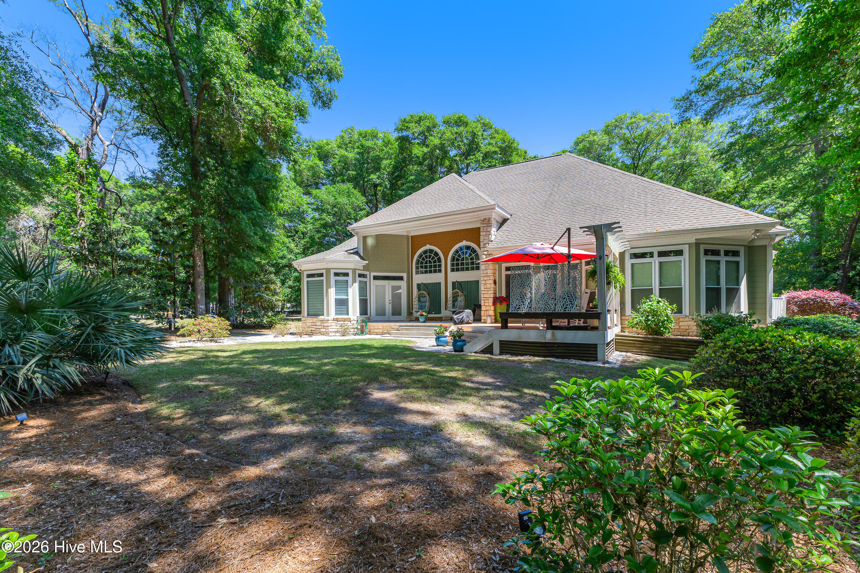 100570031 | Photo 56