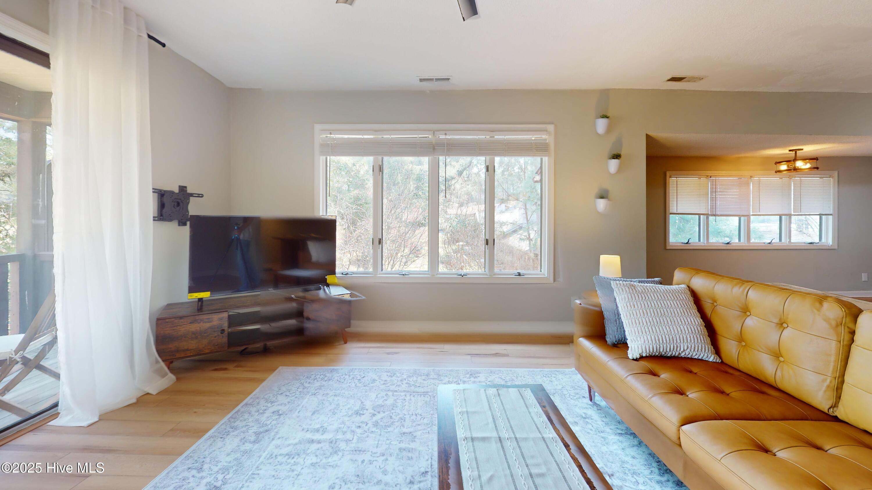 602-Dover-Street-Living-Room 2