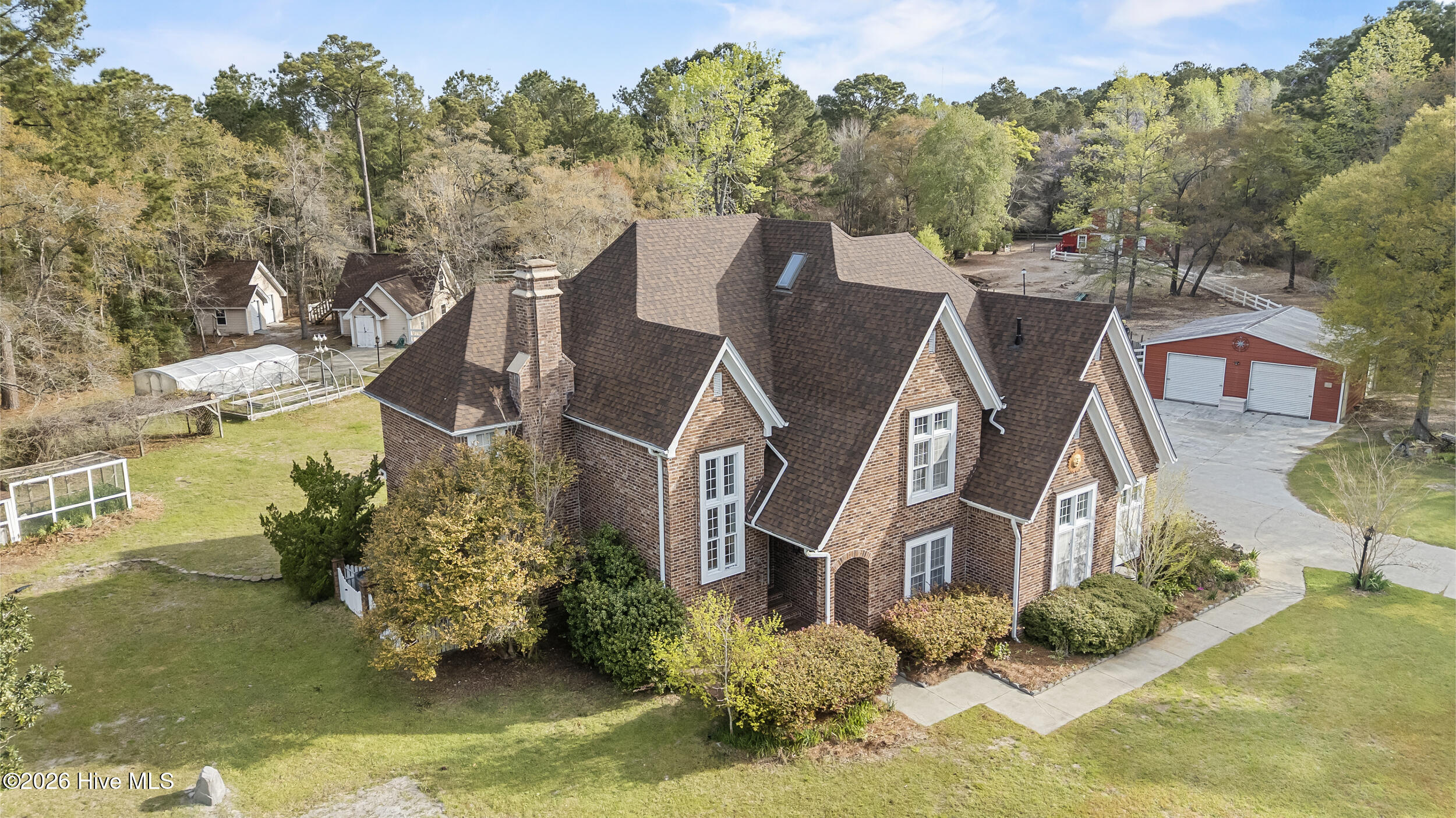 100562127 | Photo 103