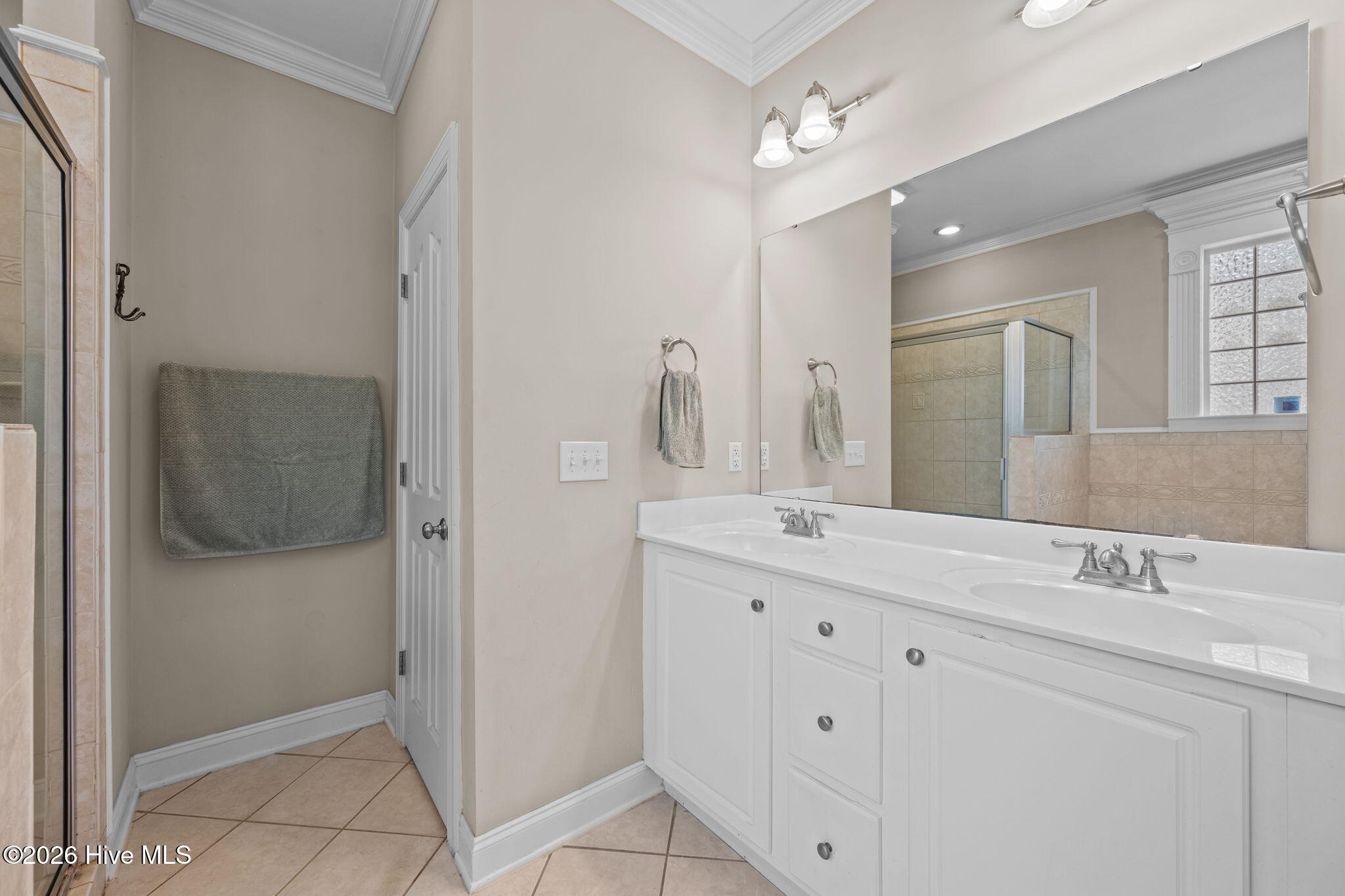 100552888 | Photo 17