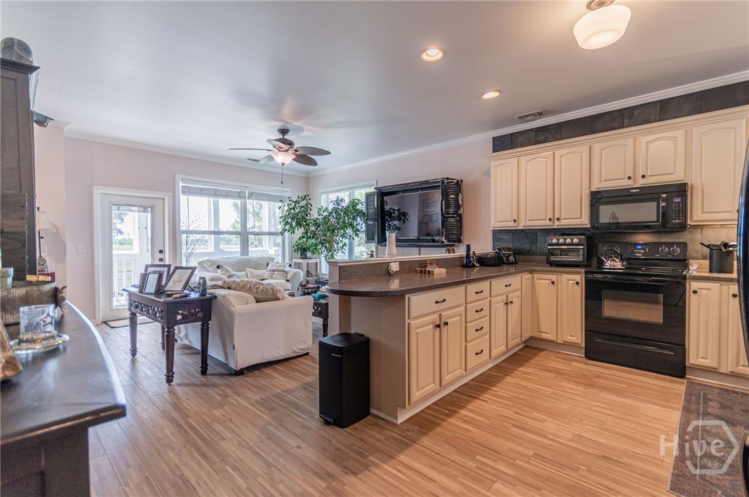 Homes for sale in Tybee Island, GA | 145 S Campbell Ave #D, Tybee Island, GA 31328 | MLS# SA339217