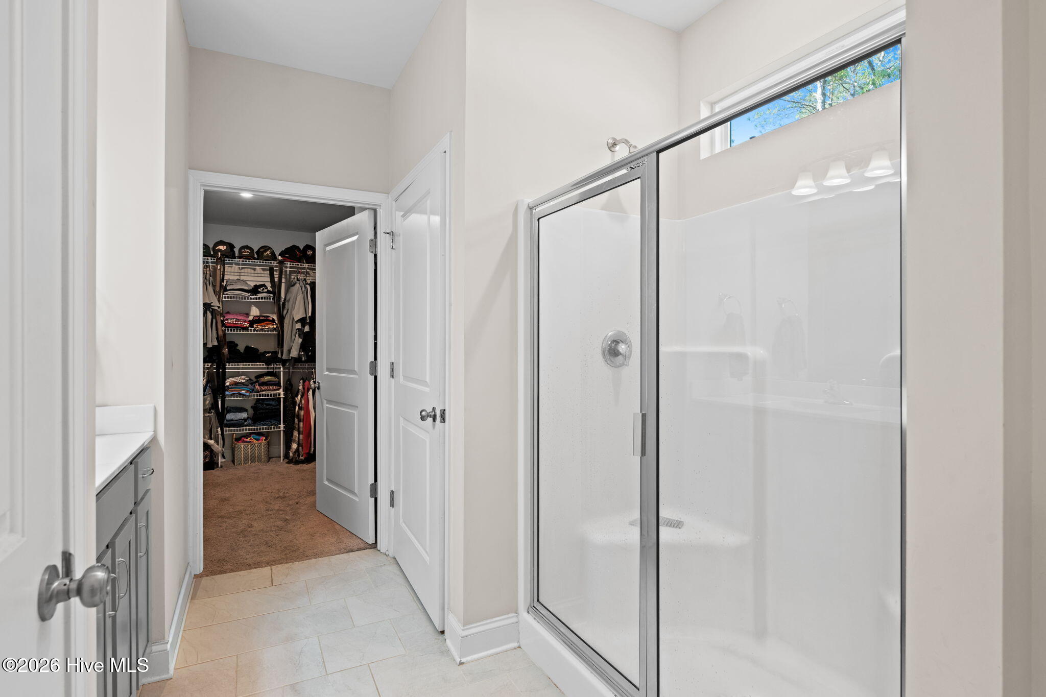 100569601 | Photo 16