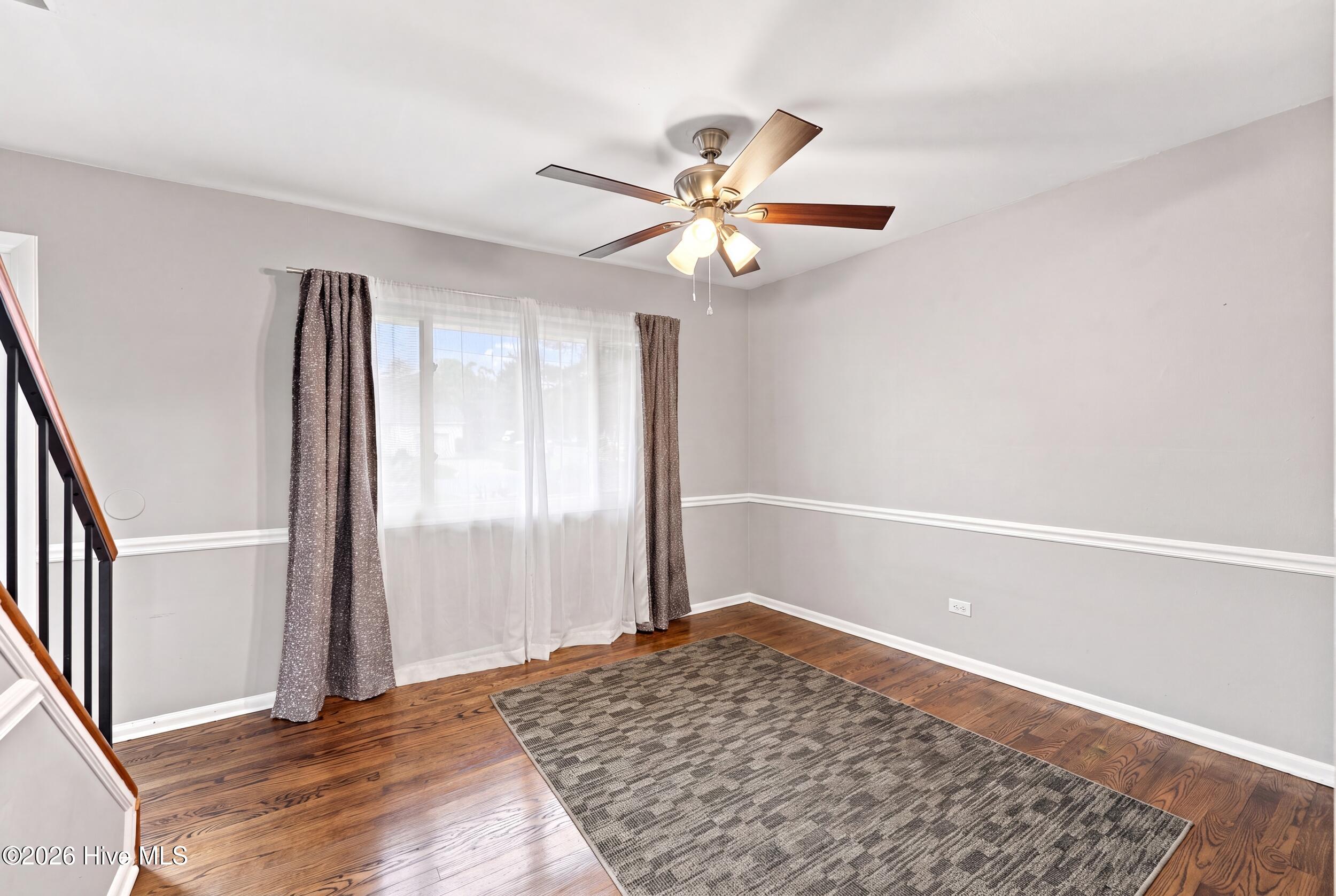 Exterior photo of 1700 Crescent Drive, Elizabeth City, NC 27909. MLS: 100590920