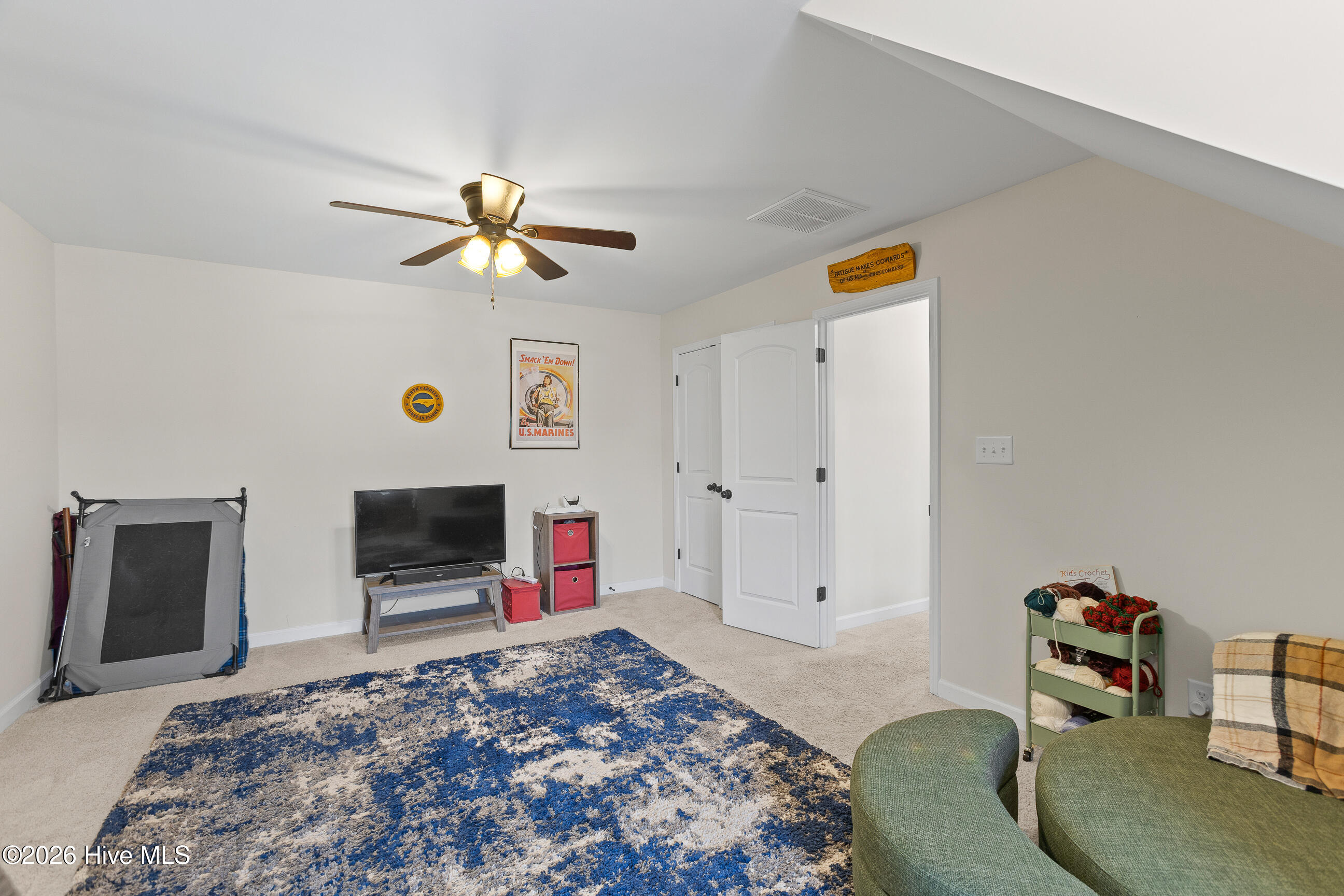 100564735 | Photo 25