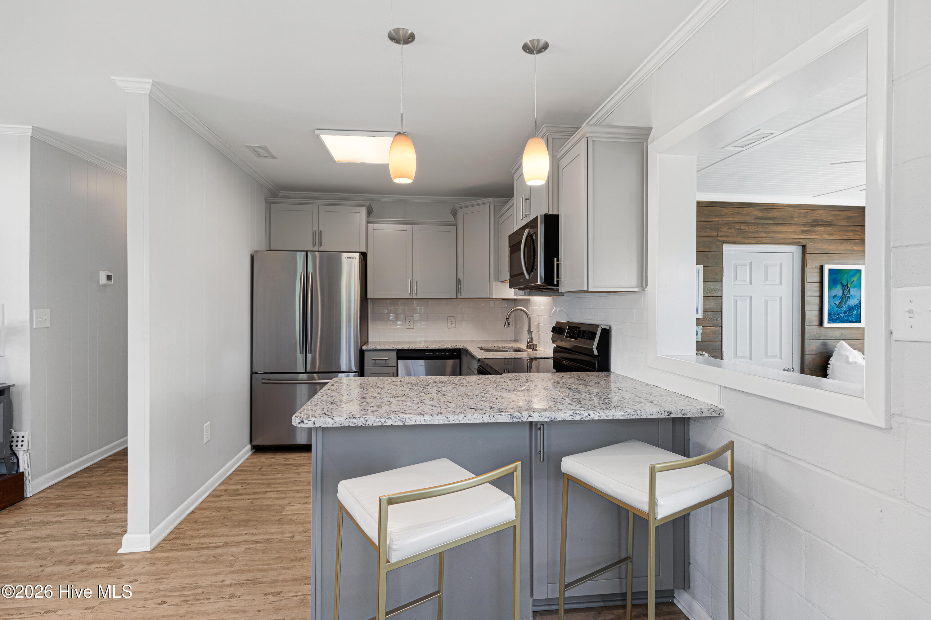 213 W Bogue Sound Drive,Atlantic Beach