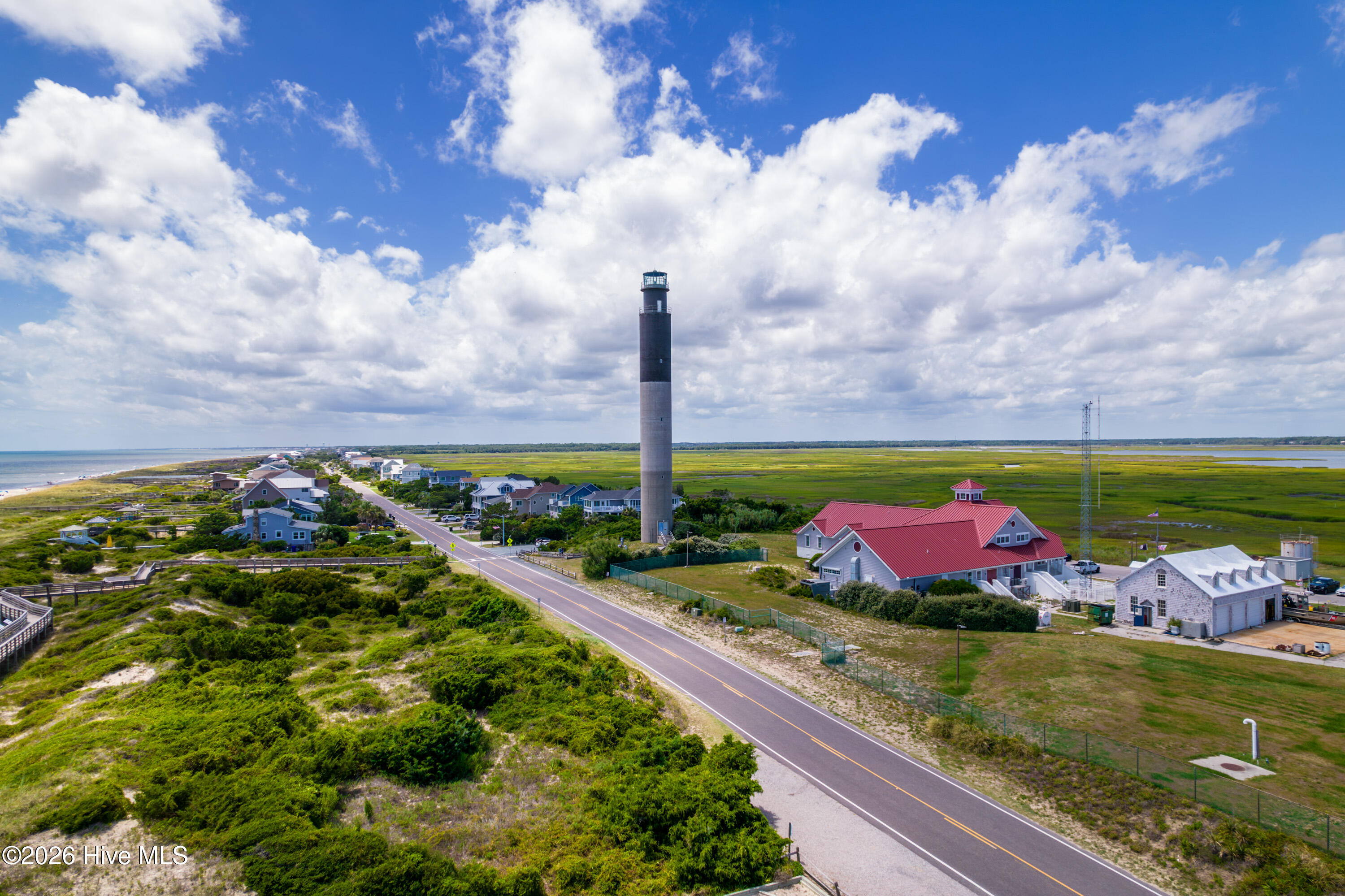 100562333 | Photo 12