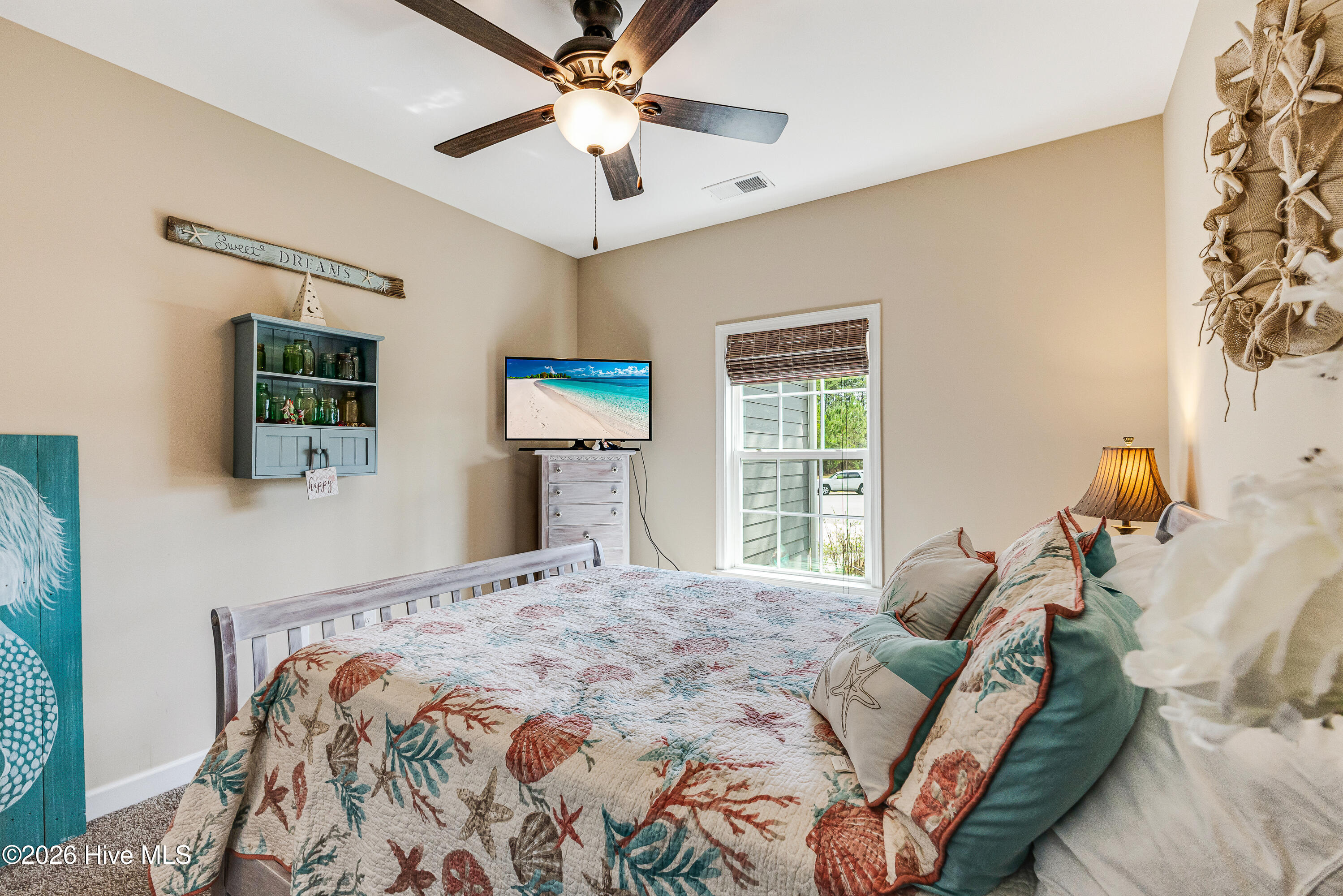 100559447 | Photo 30