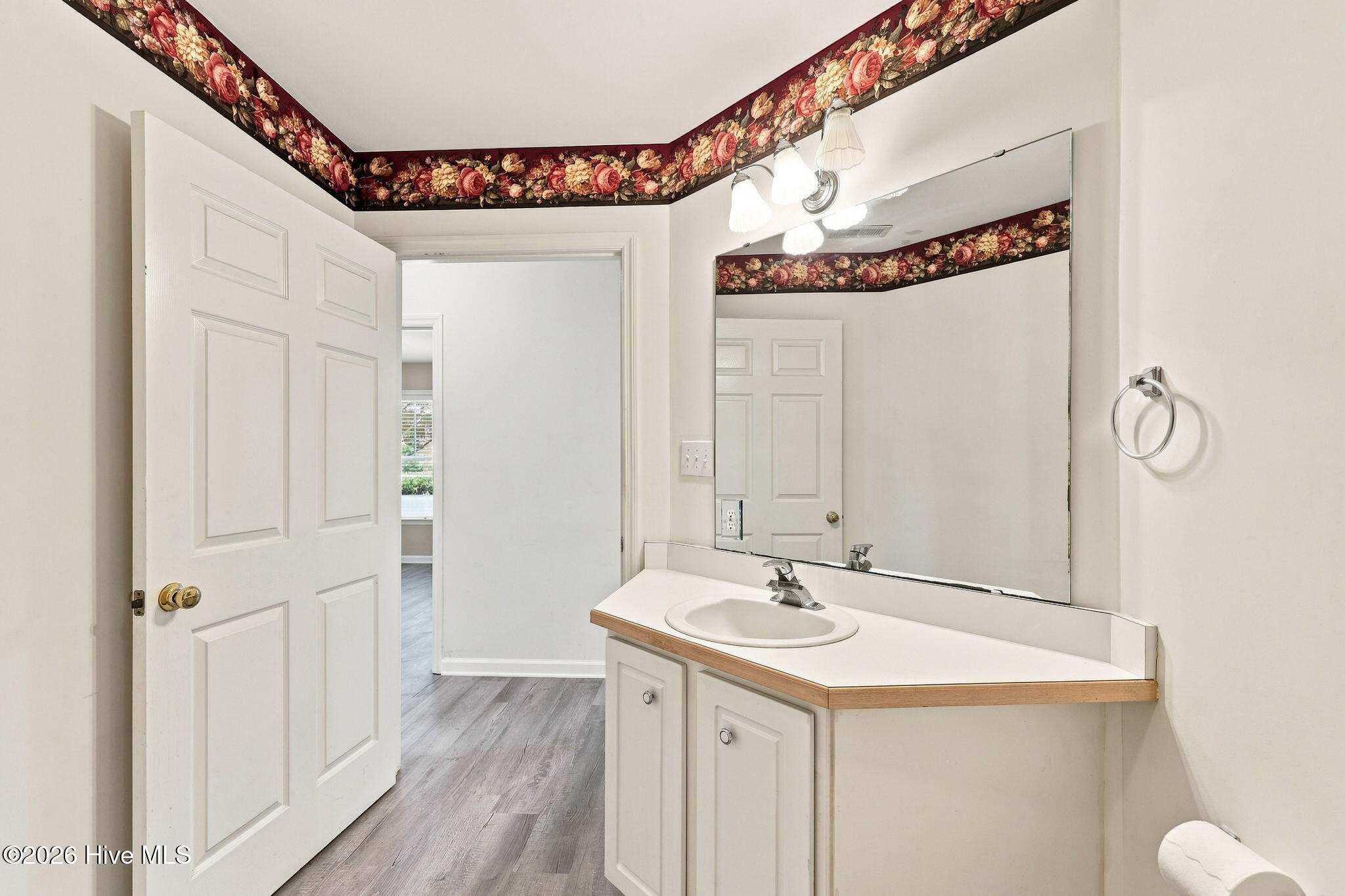 100 Jasmine Court,Morehead City