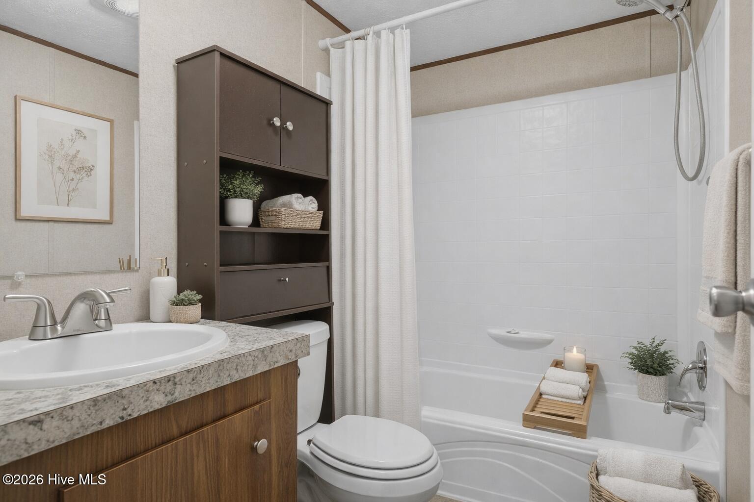 100562676 | Photo 29