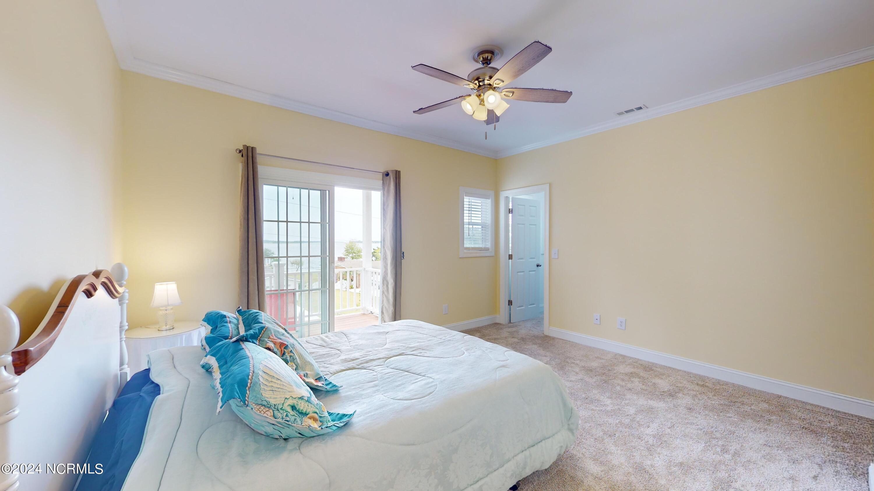 100469557 | Photo 28