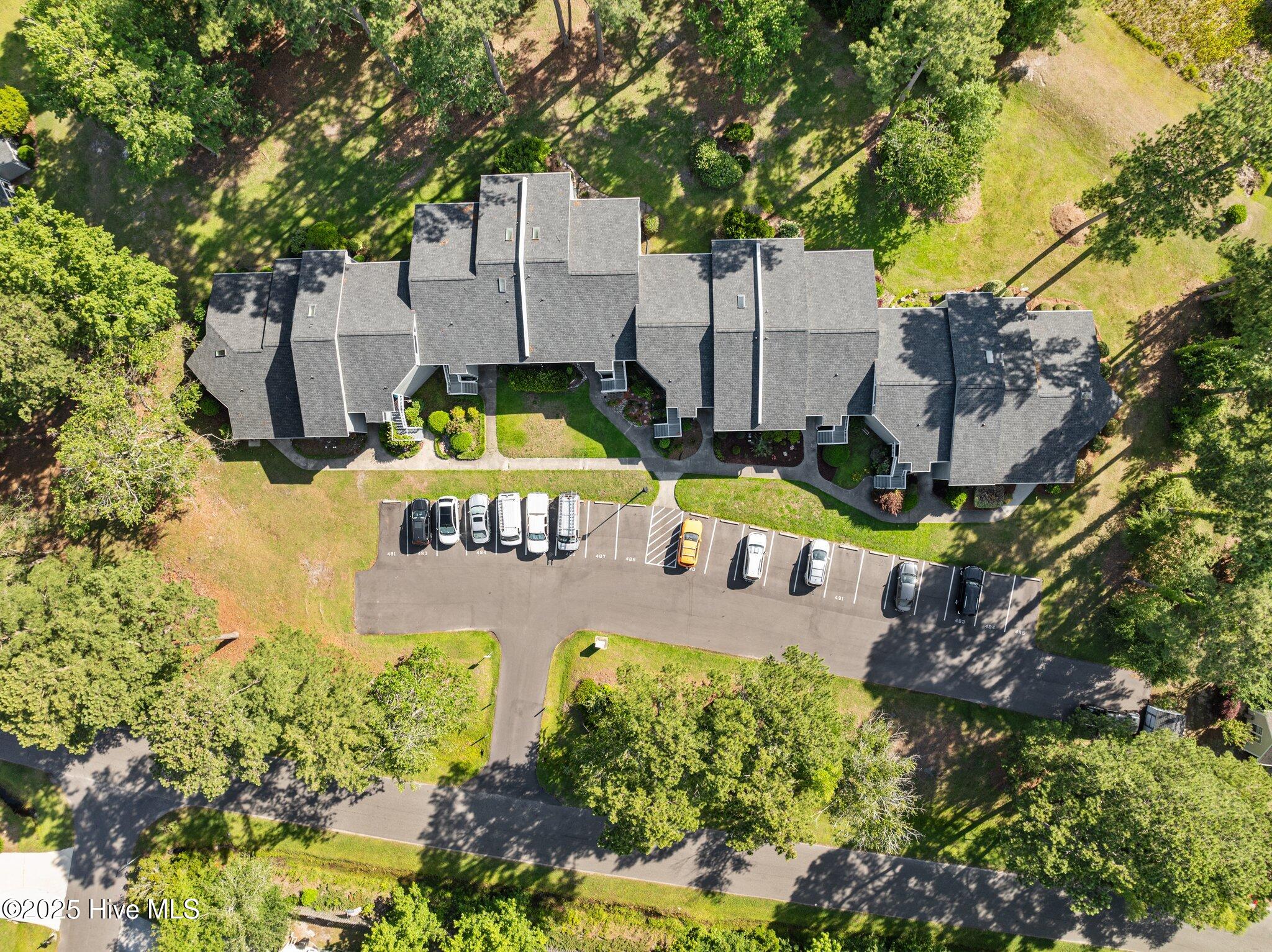 100530960 | Photo 39