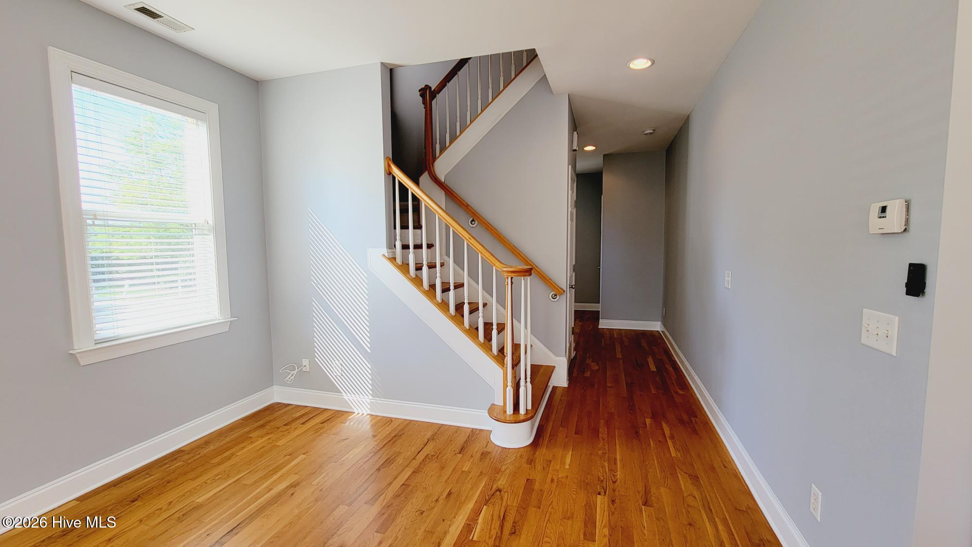 100569507 | Photo 10