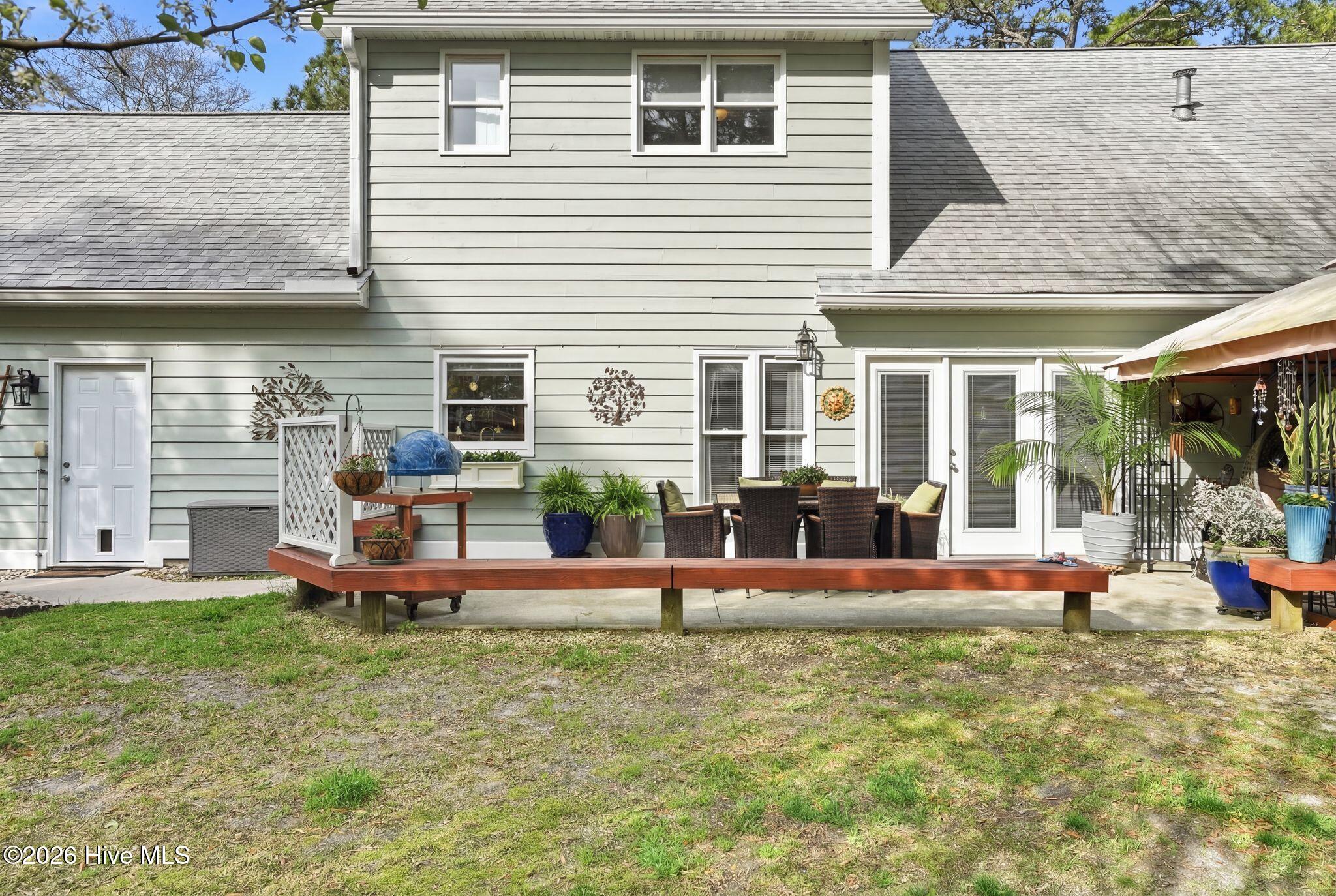 100562412 | Photo 65