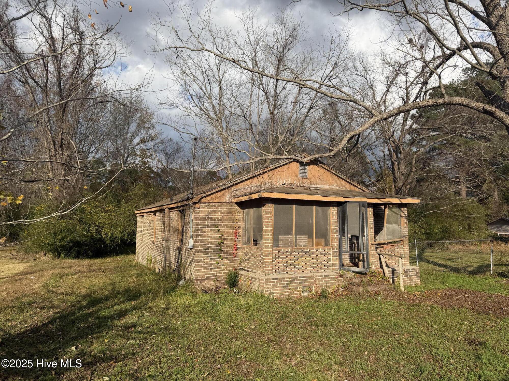 Homes for sale in Plymouth, NC | 413 Brinkley Ave, Plymouth, NC 27962 | MLS# 100543923