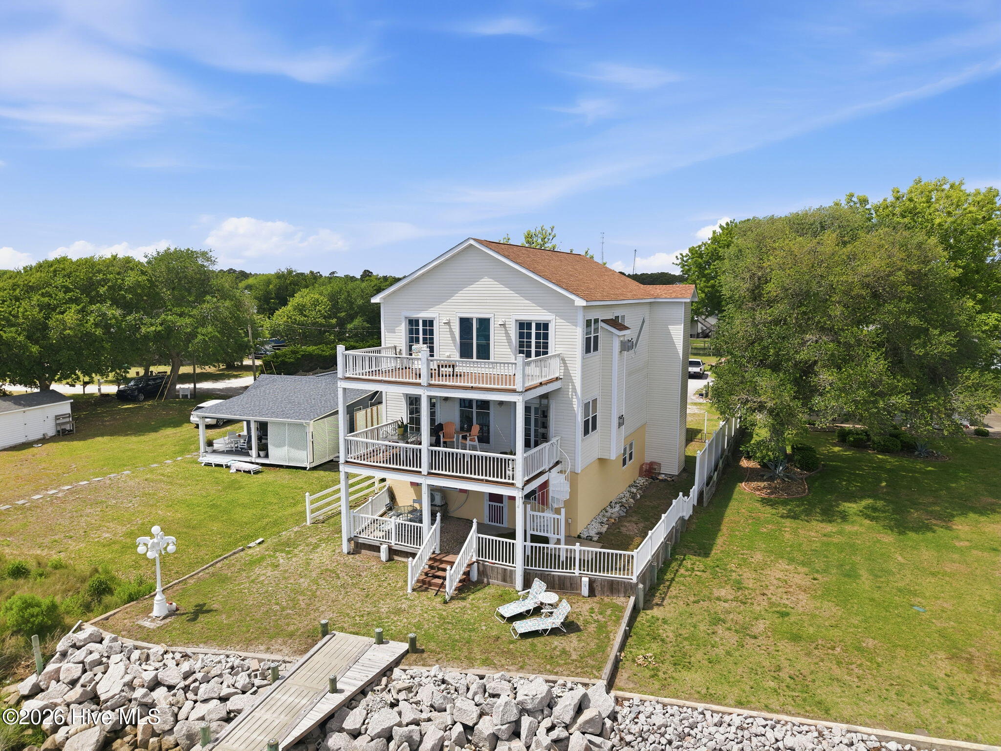 103 Waterfront Avenue,Newport