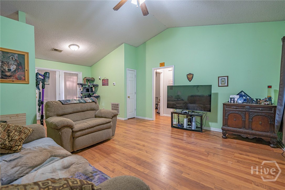 Homes for sale in Springfield, GA | 202 Stag Rd, Springfield, GA 31329 | MLS# SA343030