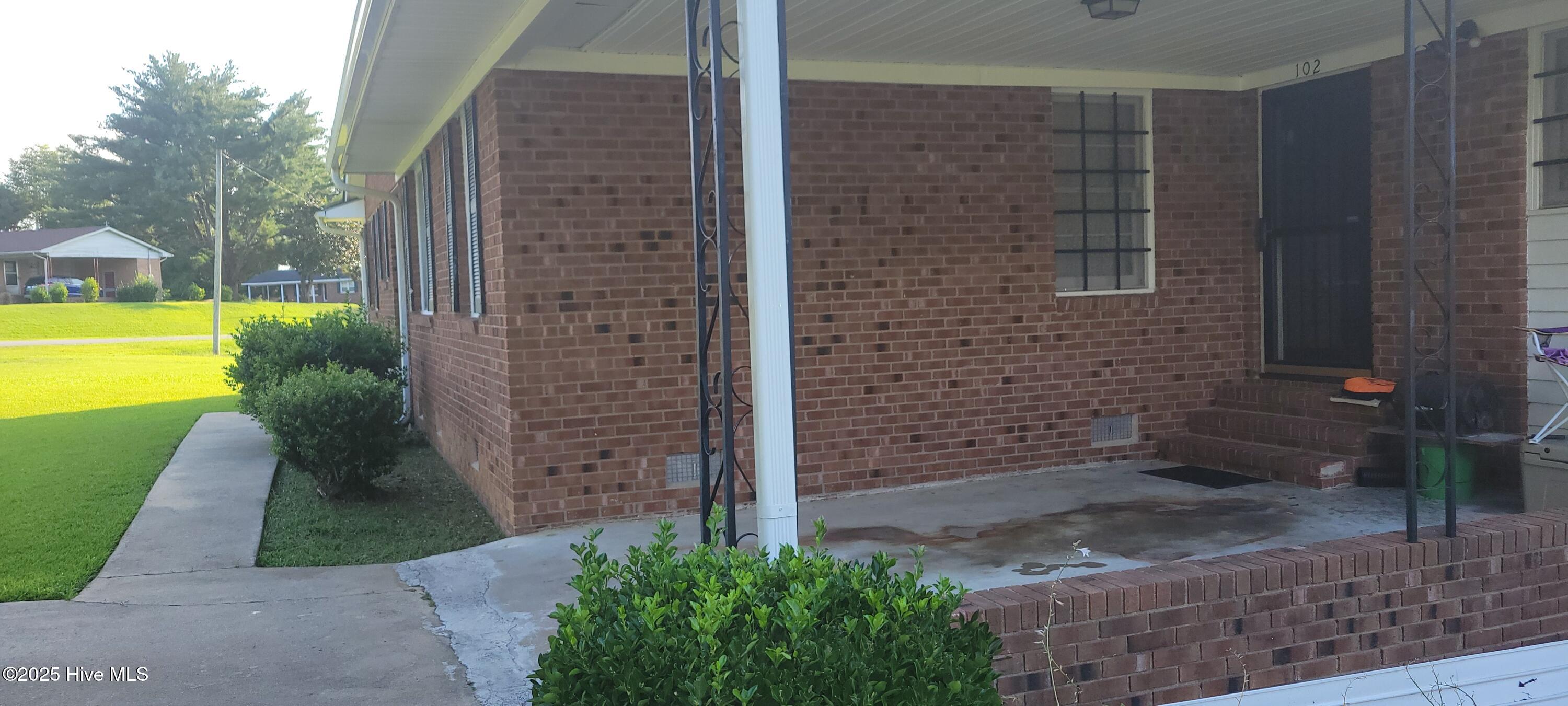 Homes for sale in Snow Hill, NC | 102 Carver Dr, Snow Hill, NC 28580 | MLS# 100524625