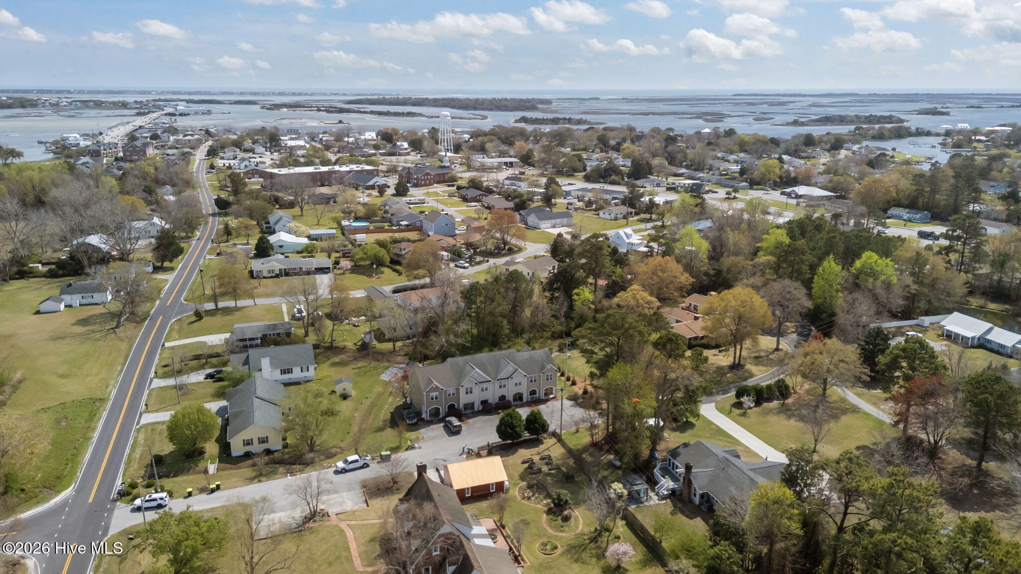 100563146 | Photo 43