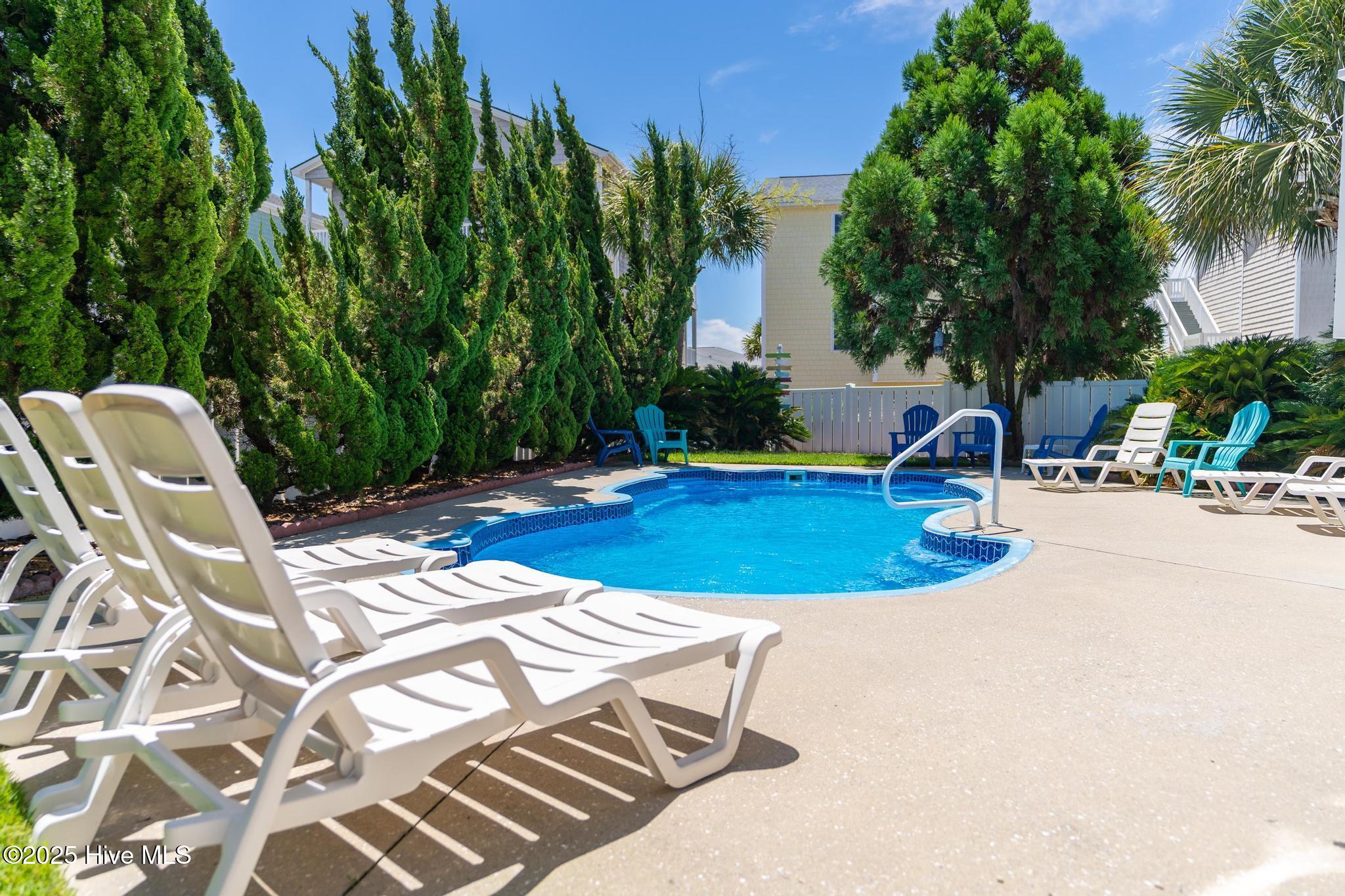 100516997 | Photo 28