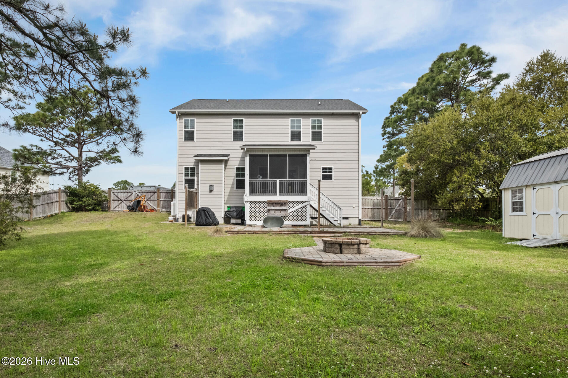 100566608 | Photo 42