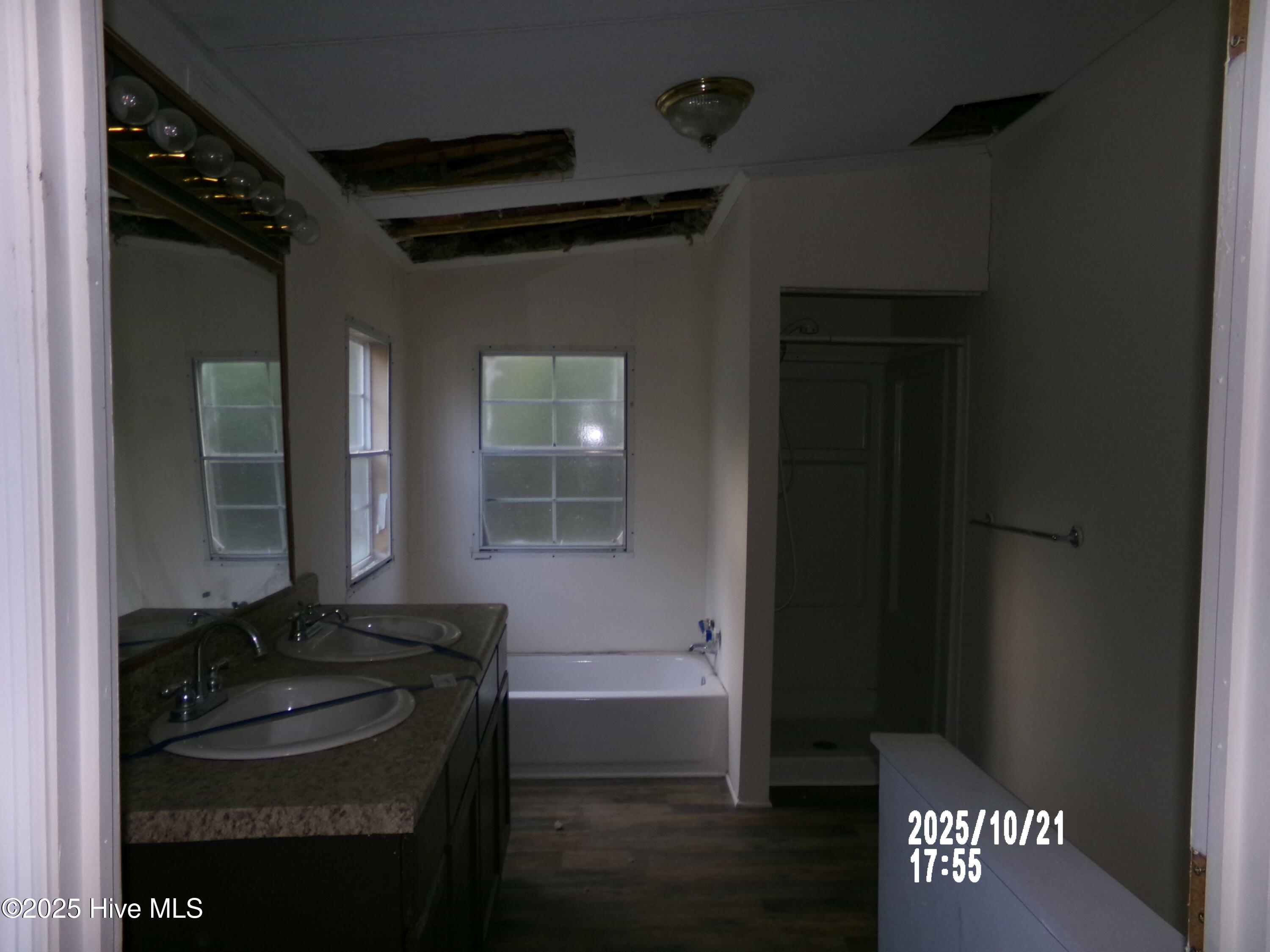 158 Brians Woods Road, Maple Hill, NC 28454 – photo 11: 122_1851