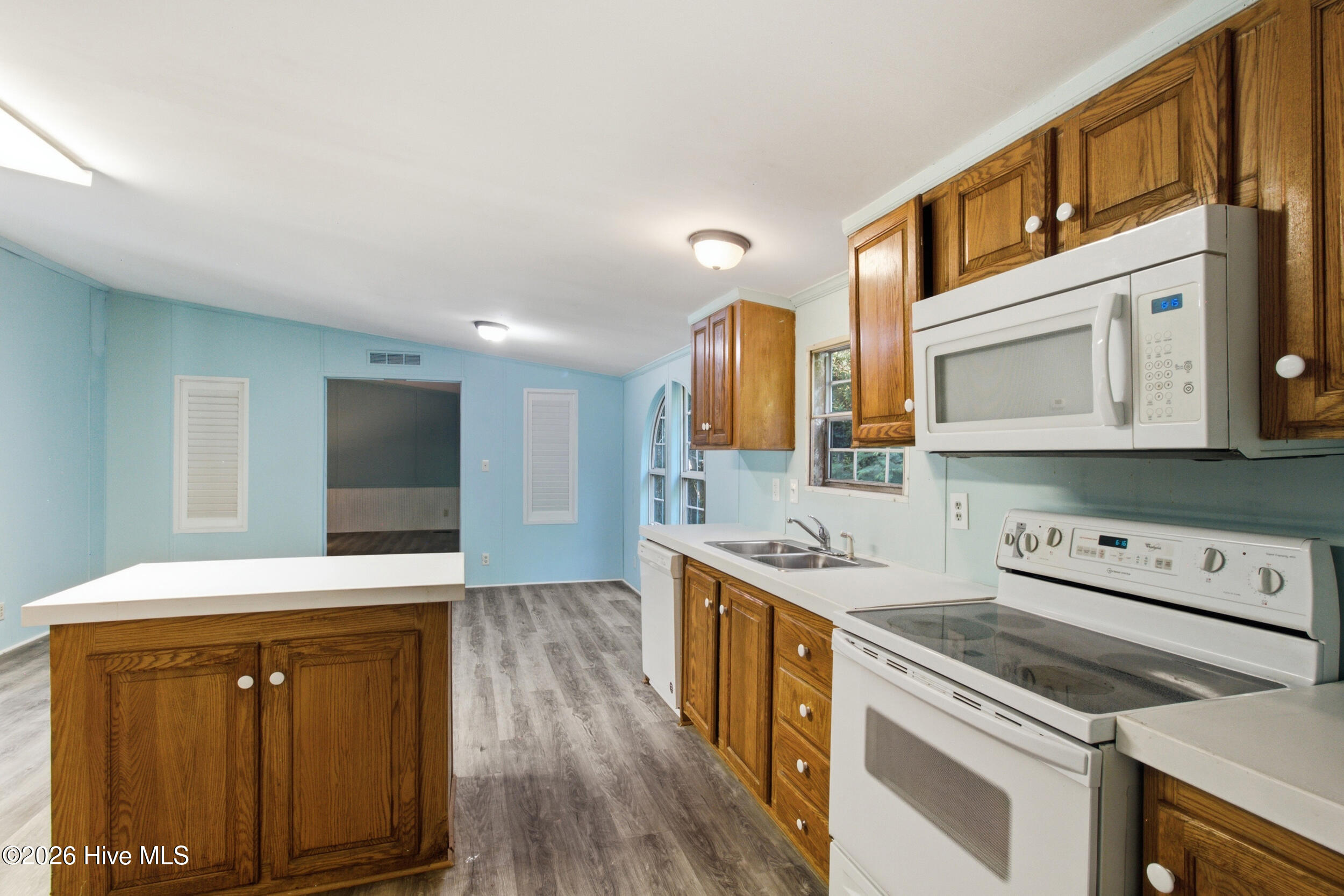 5520 County Line Road,New Bern