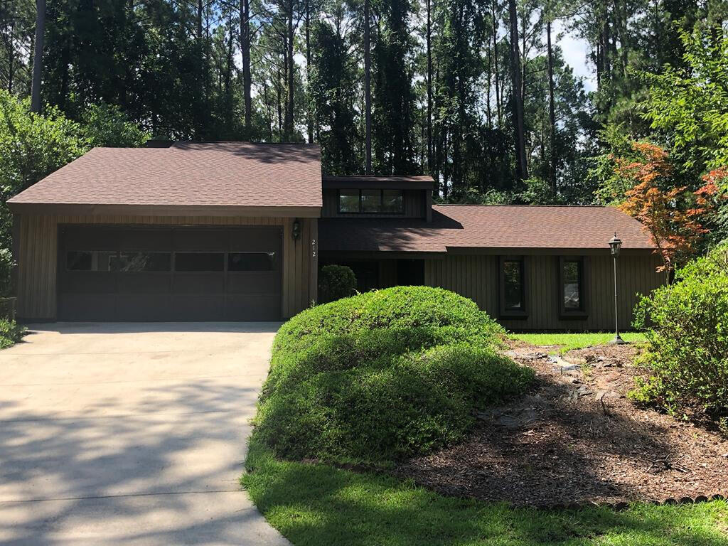 Photo 1 of Single family home for sale at 212 Tara Dr, Mc Cormick, SC 29835 | MLS# 100601848 | Listing updated on 2026-09-28