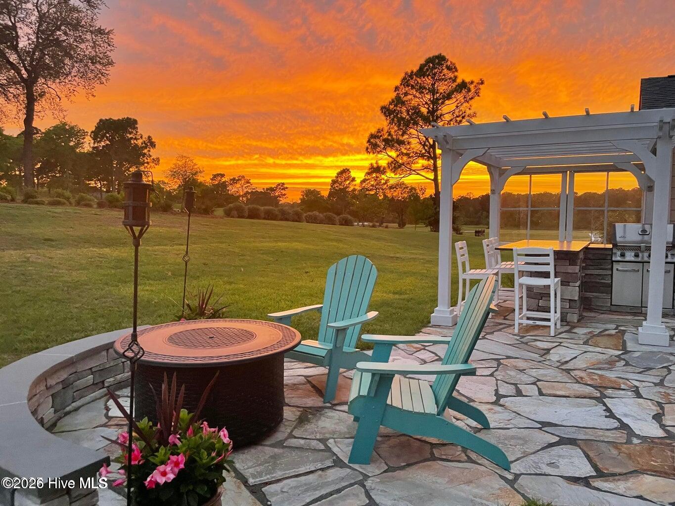 100553163 | Photo 46