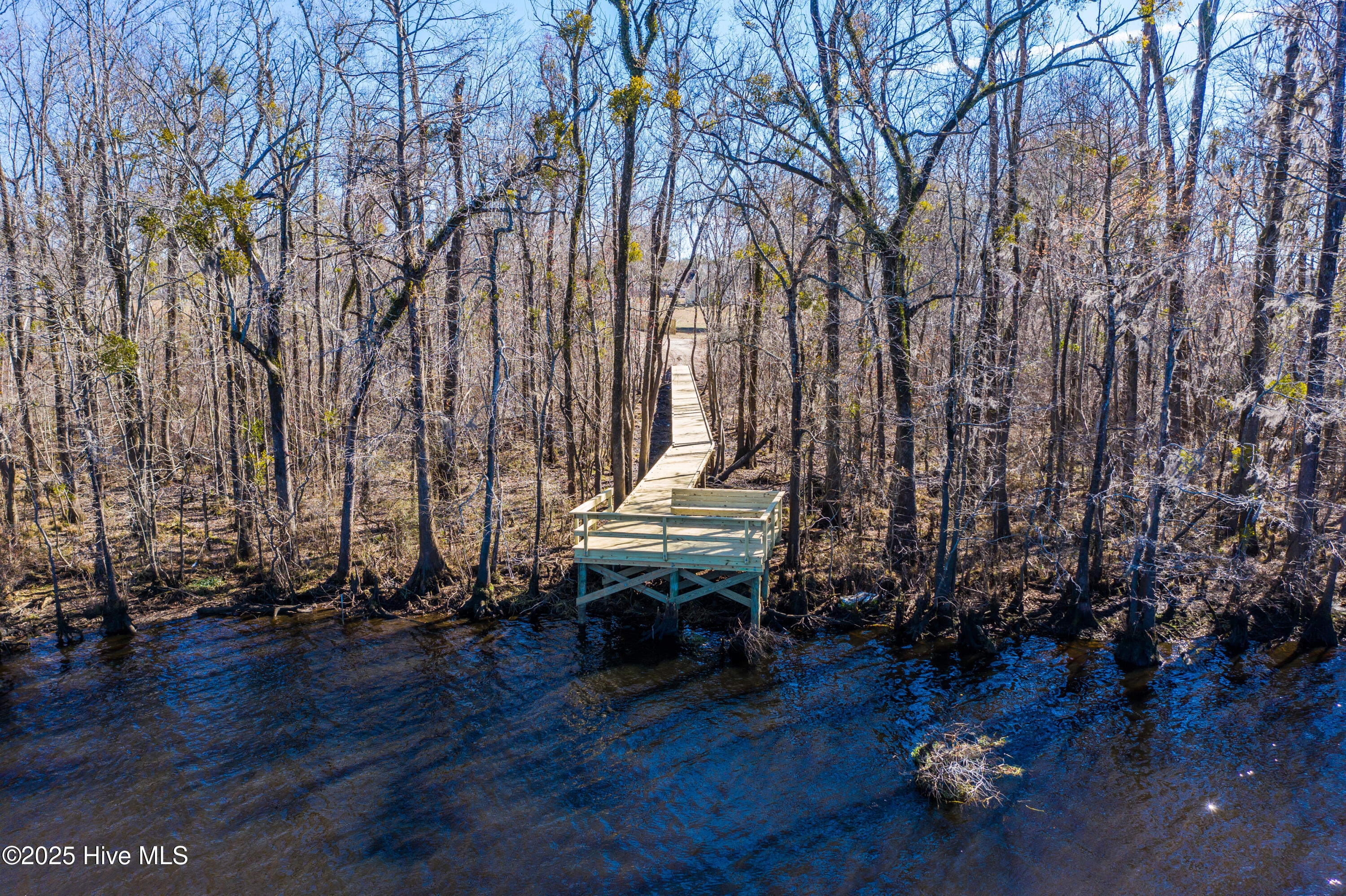 100485435 | Photo 45