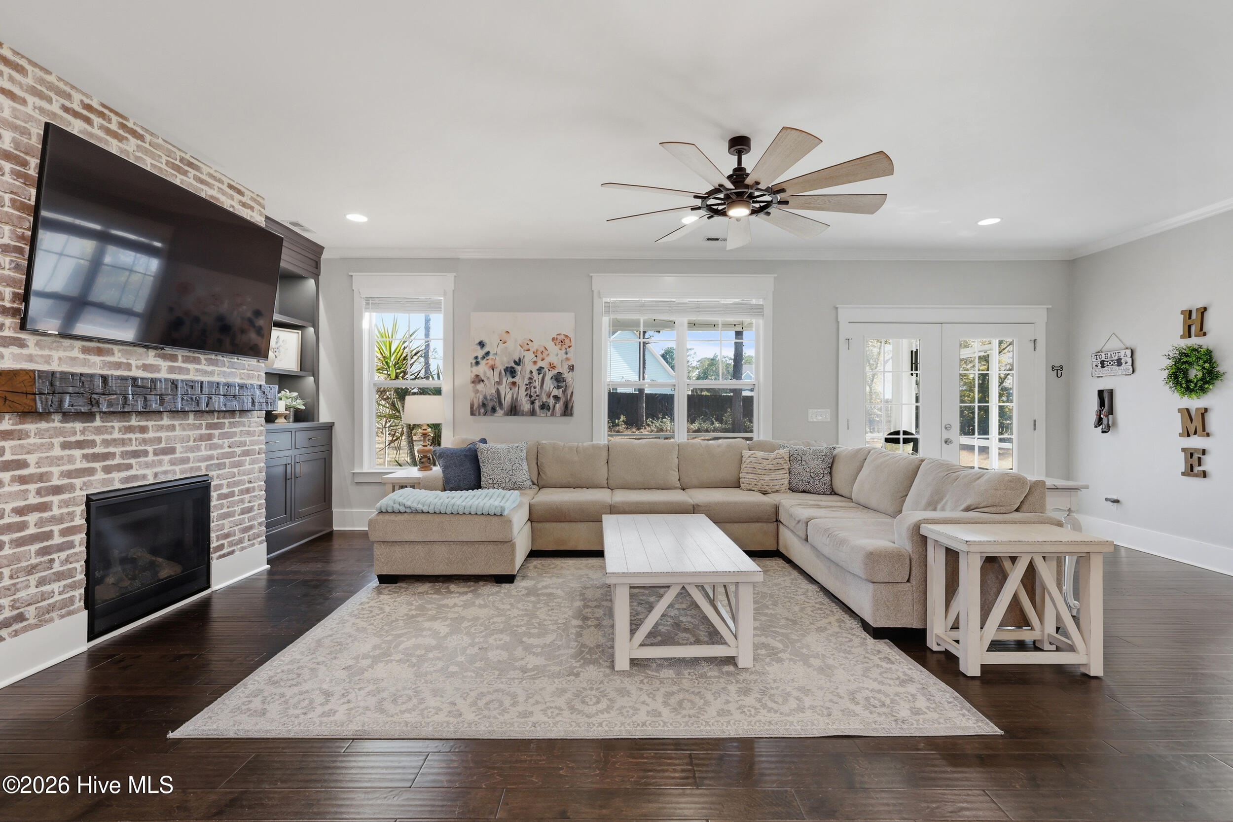 100561471 | Photo 19