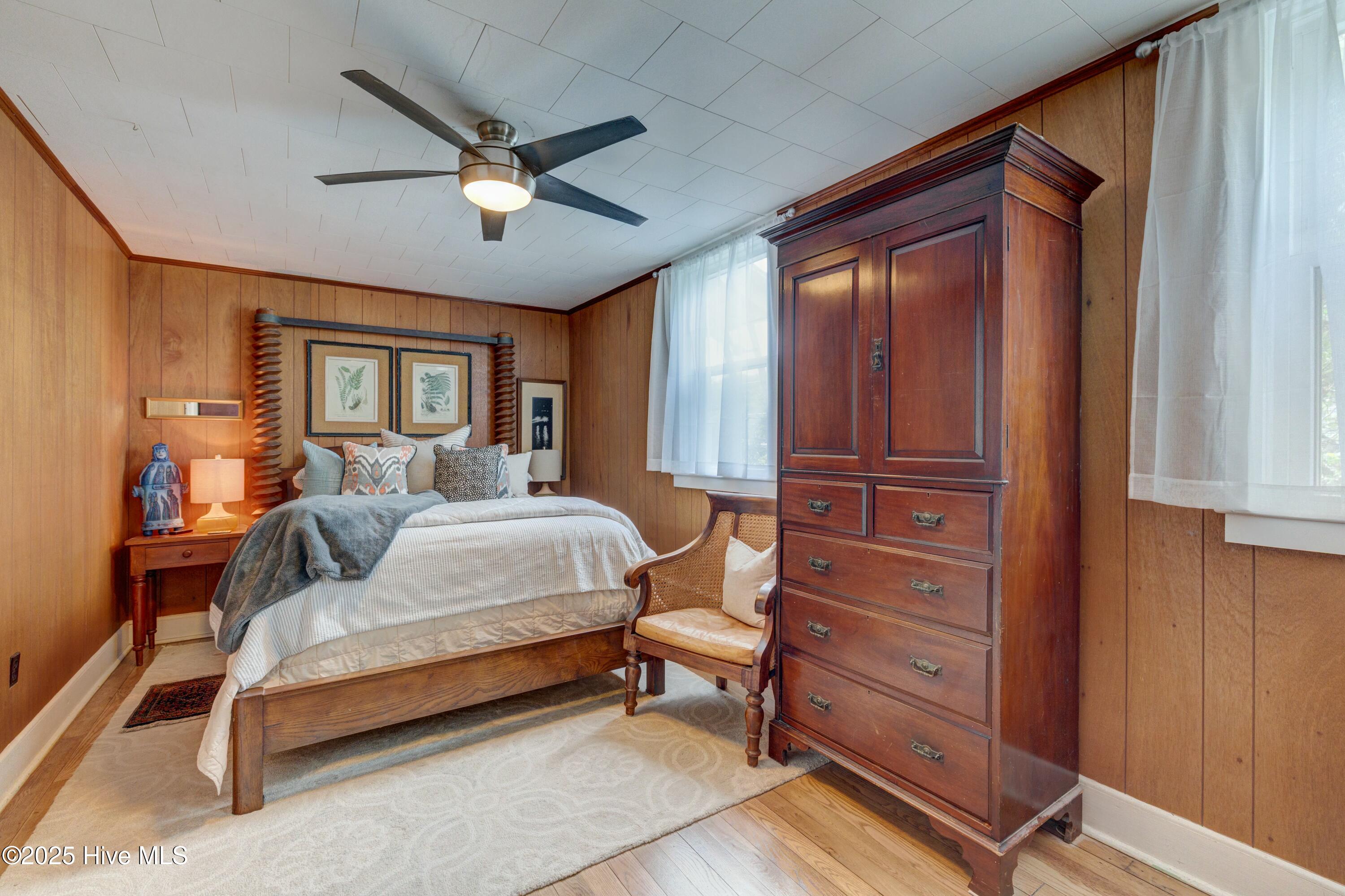 100501642 | Photo 21