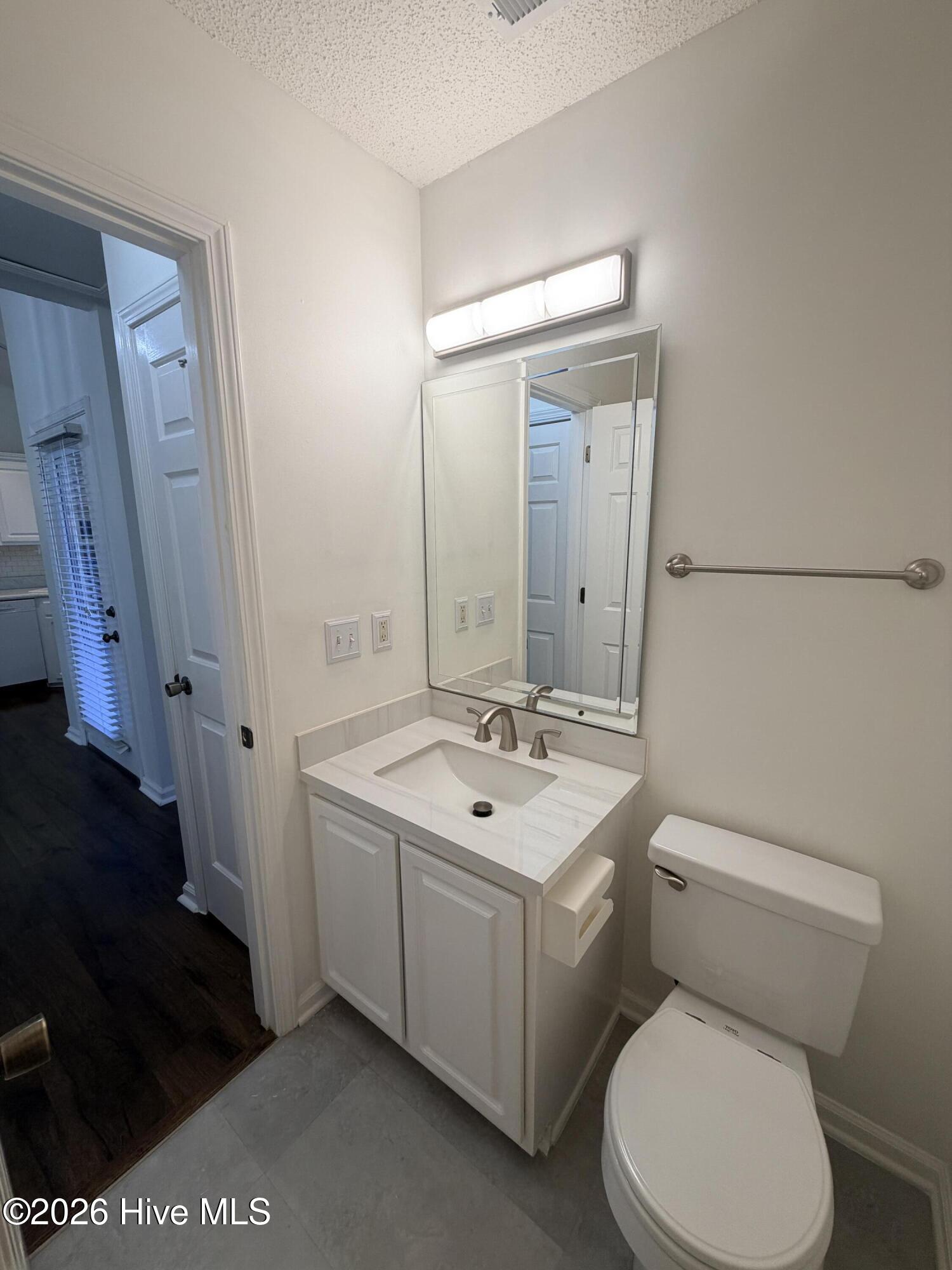 100567497 | Photo 21