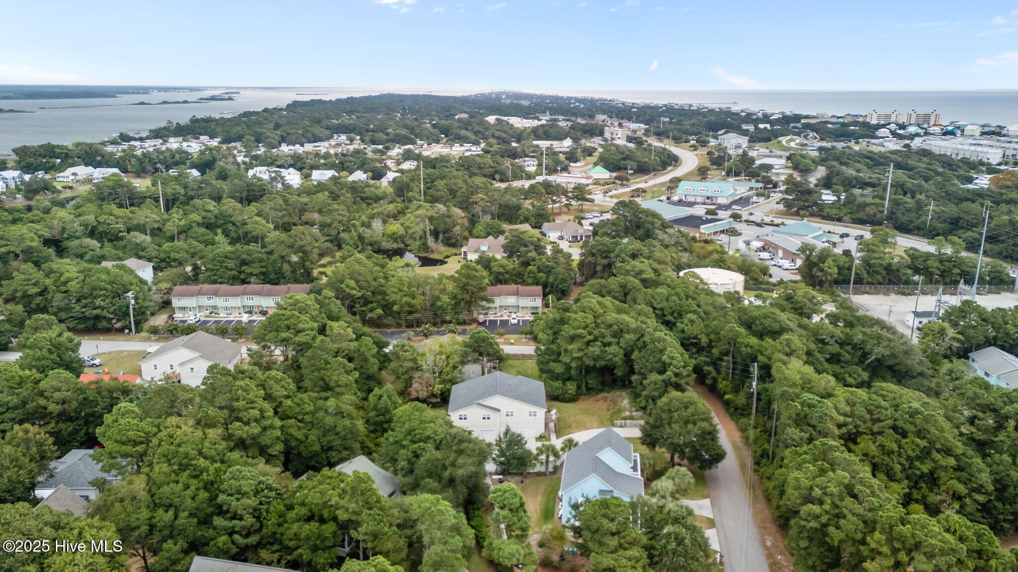 100530656 | Photo 43