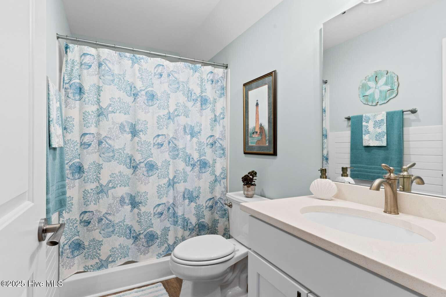 100530686 | Photo 15