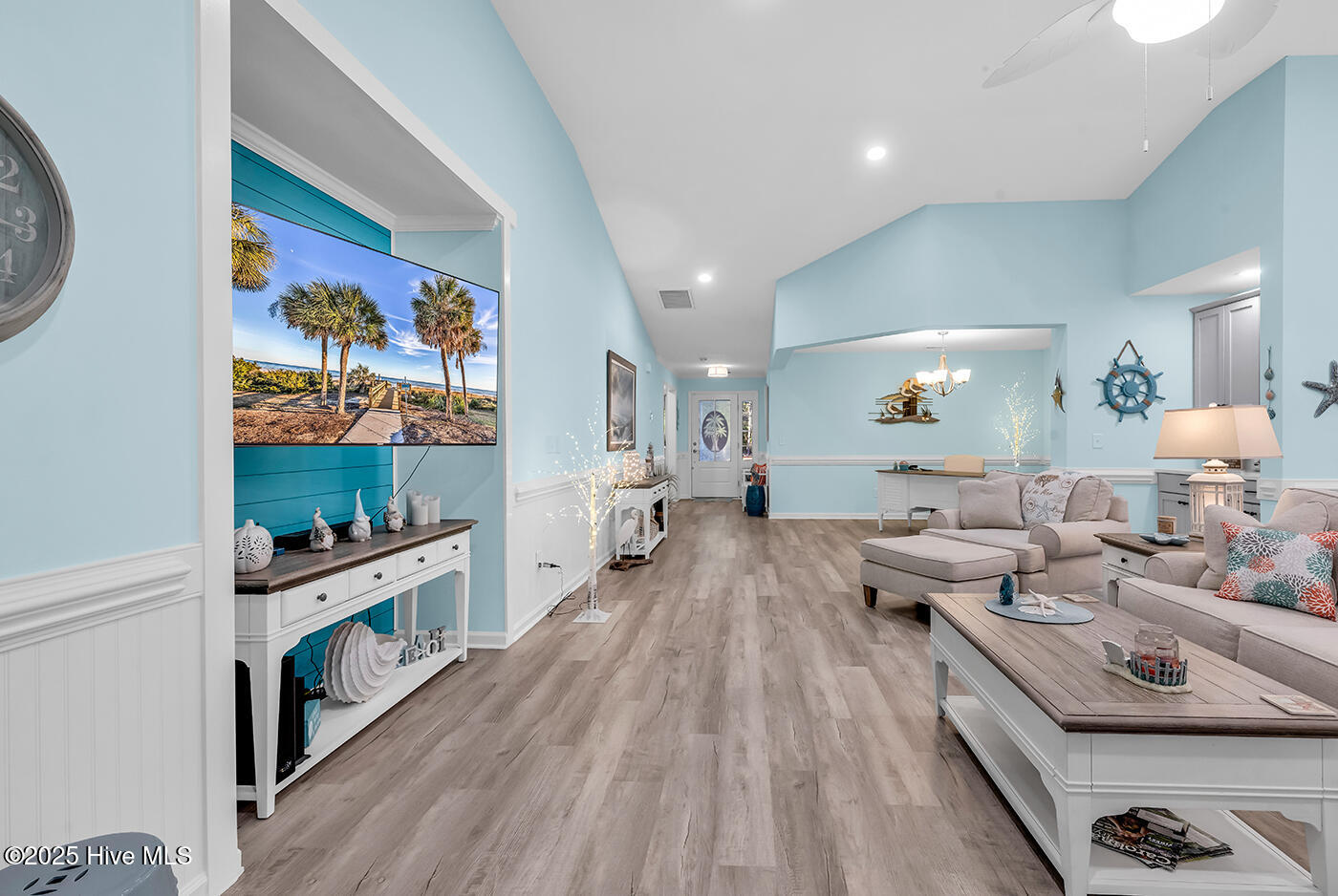 100539654 | Photo 12