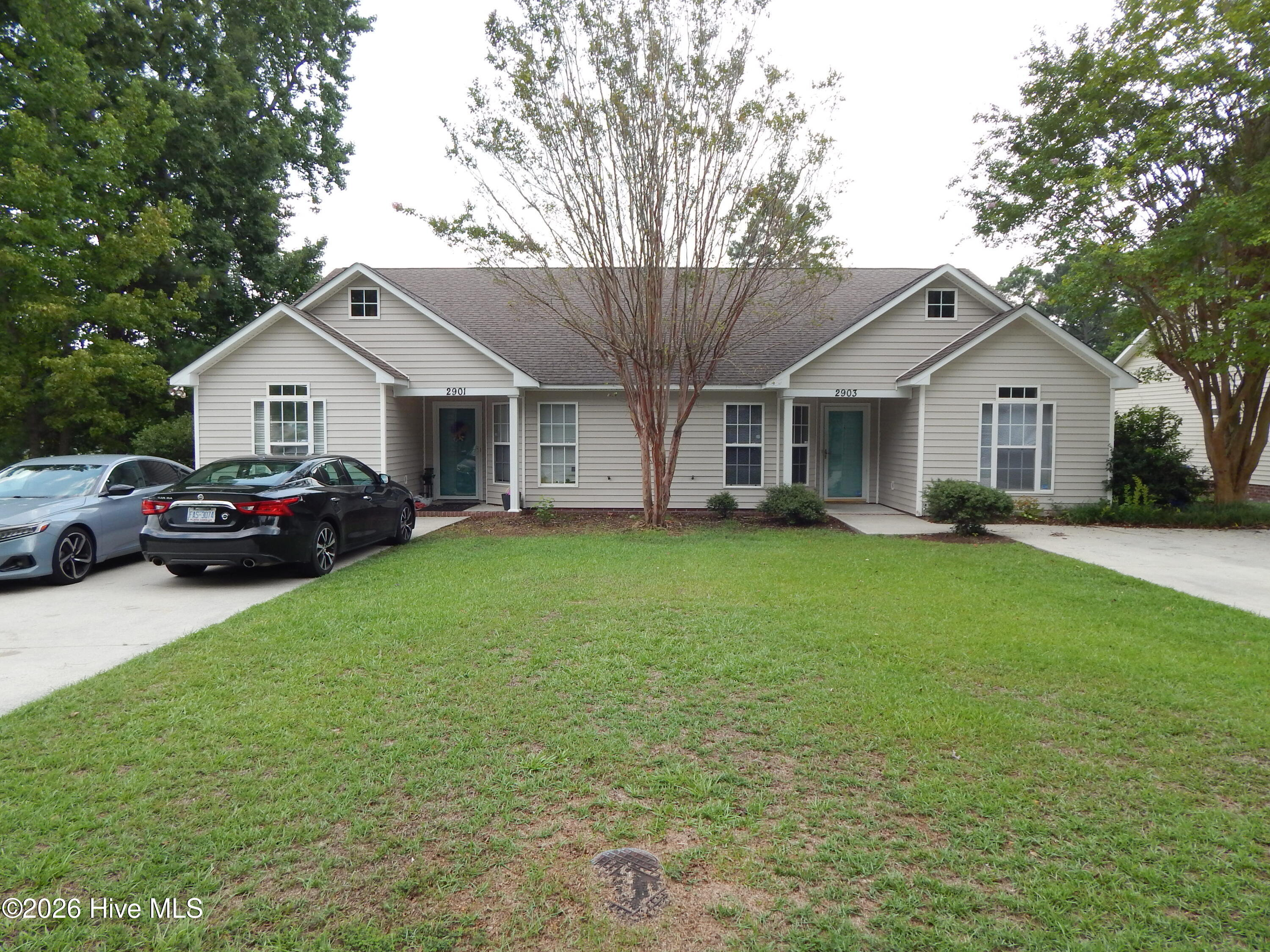 Exterior photo of 2901 Flintridge Drive, Greenville, NC 27834. MLS: 100597098