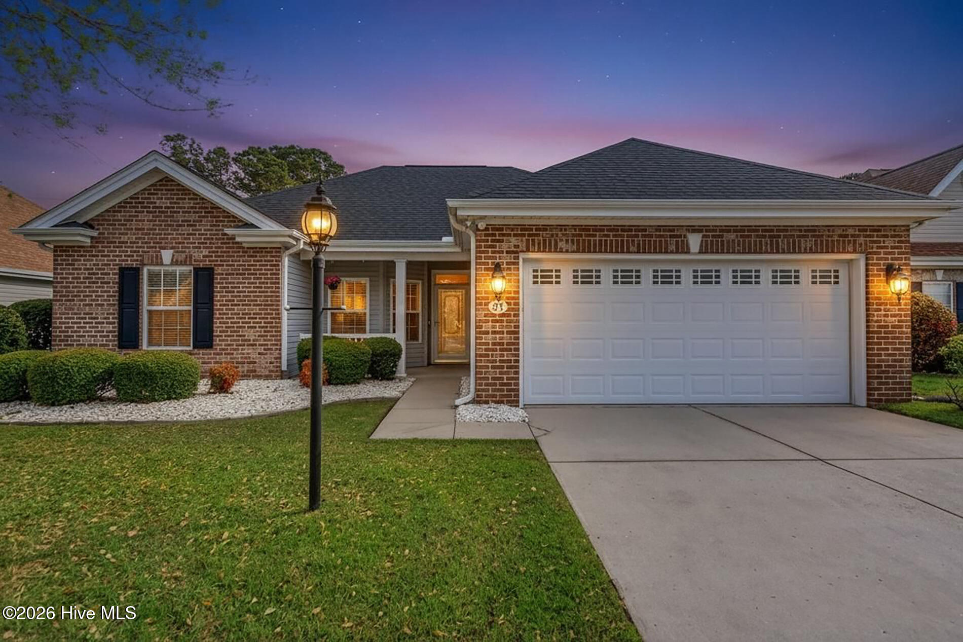 100563613 | Photo 37