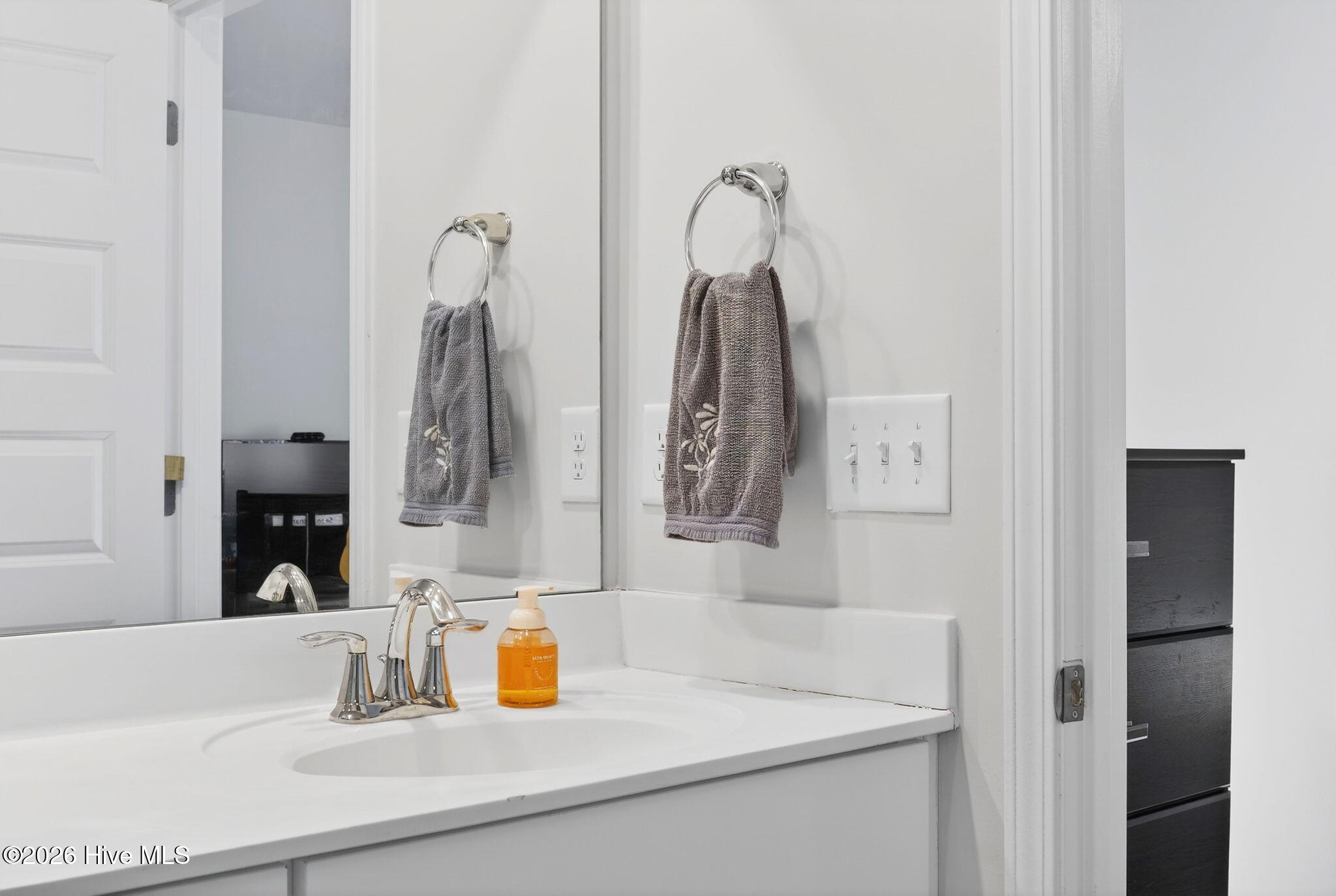 100559811 | Photo 28