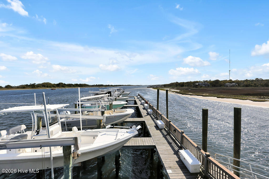 100564956 | Photo 60