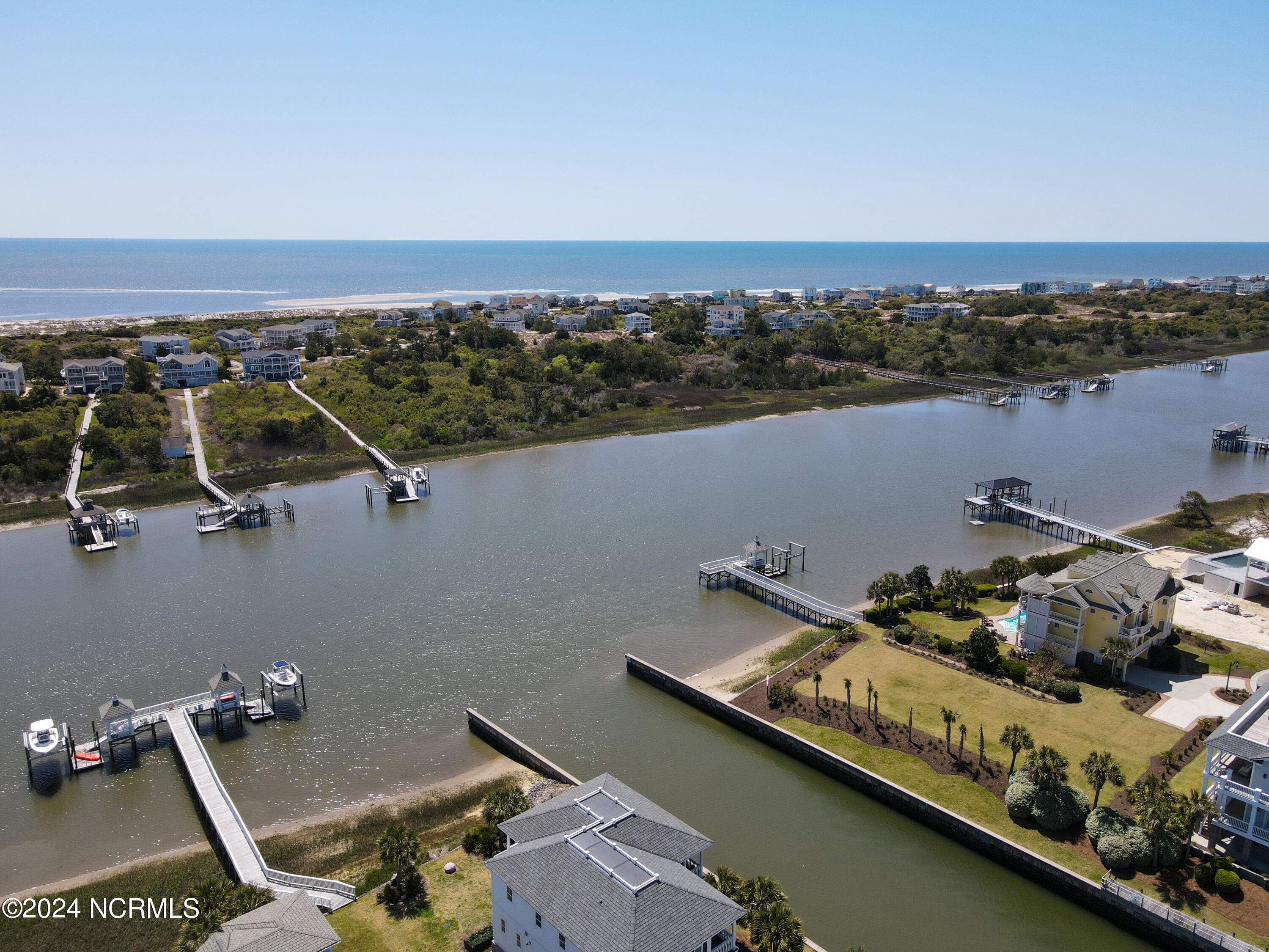 100437832 | Photo 19