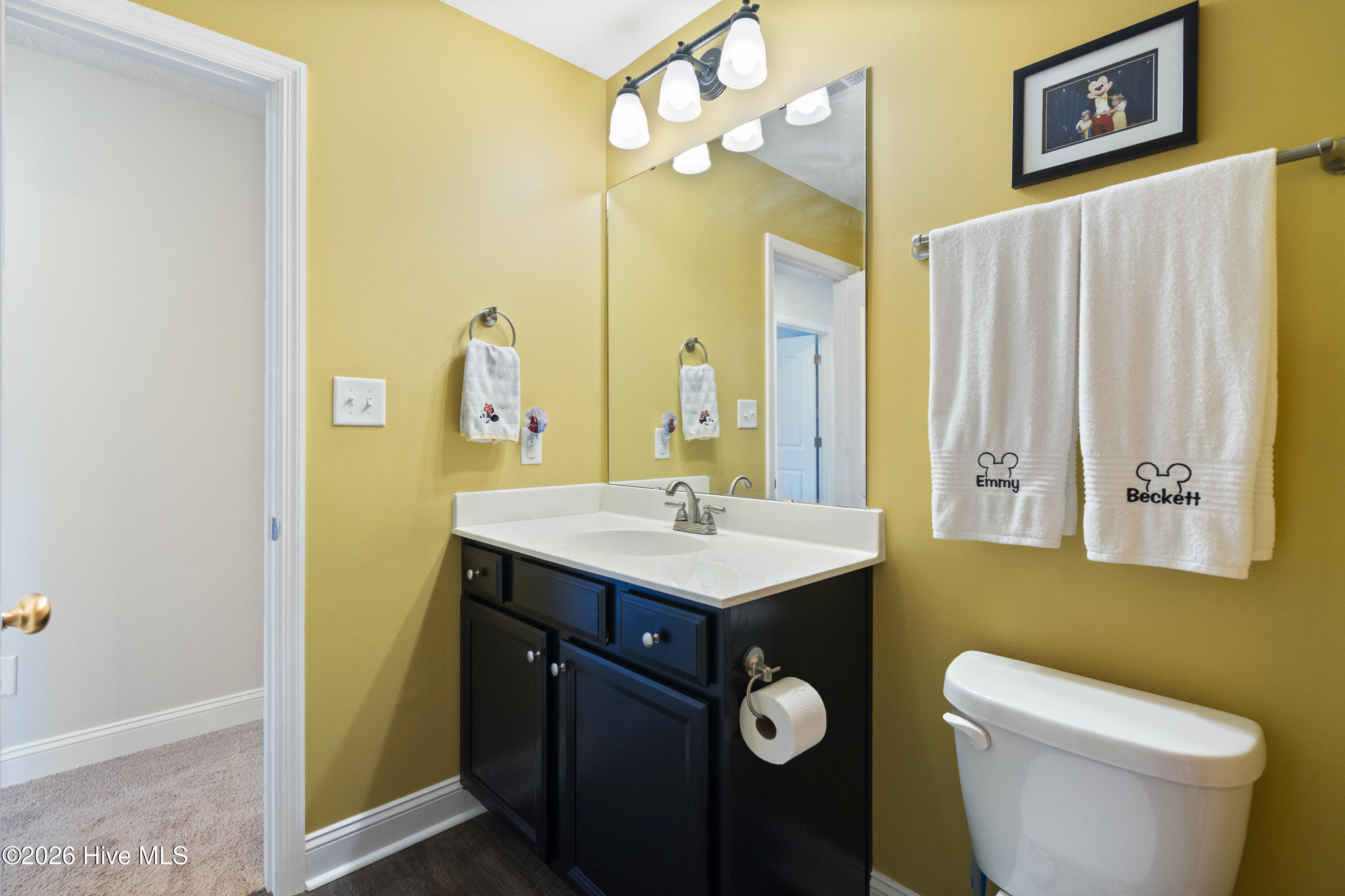 100564878 | Photo 43