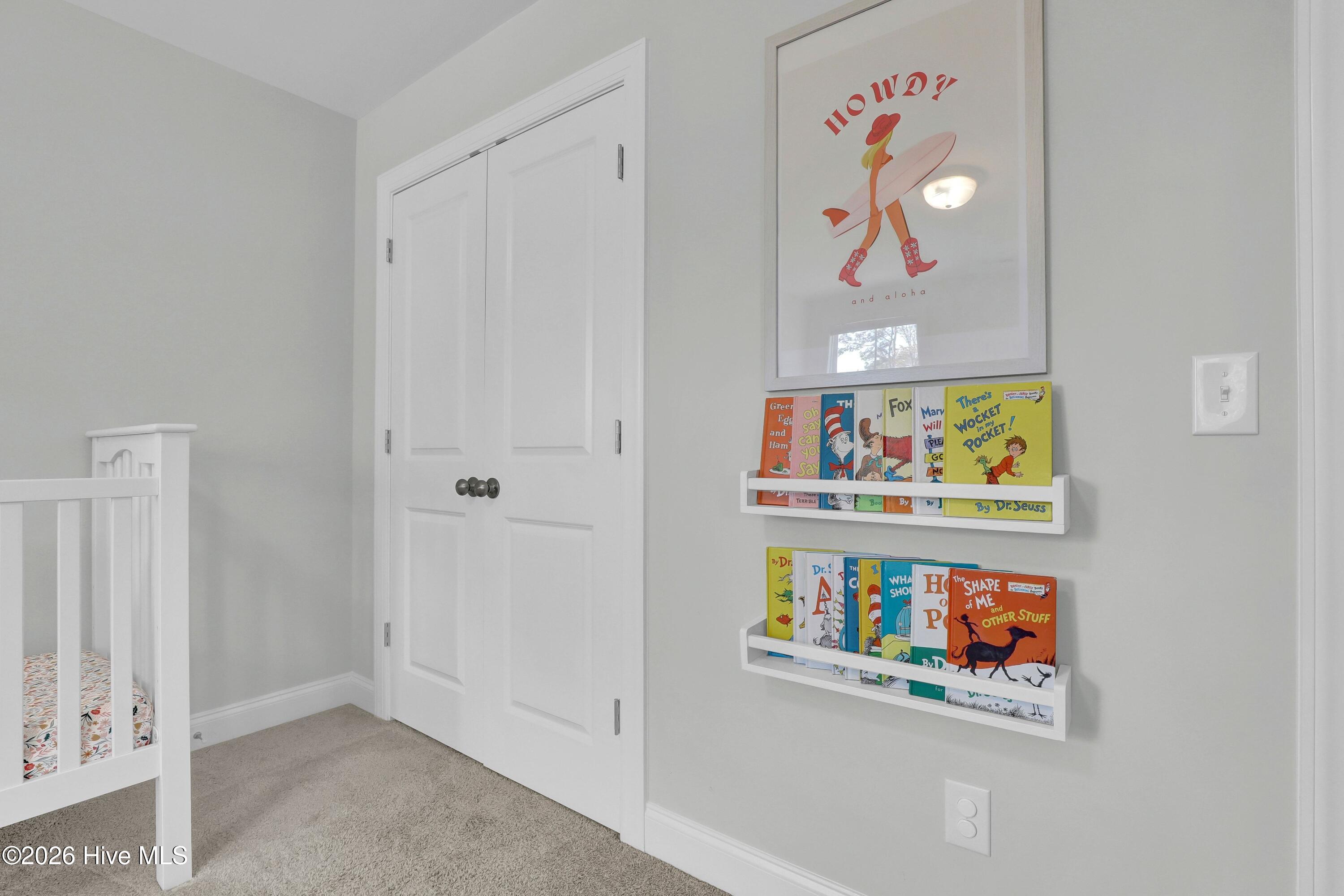 100562684 | Photo 34