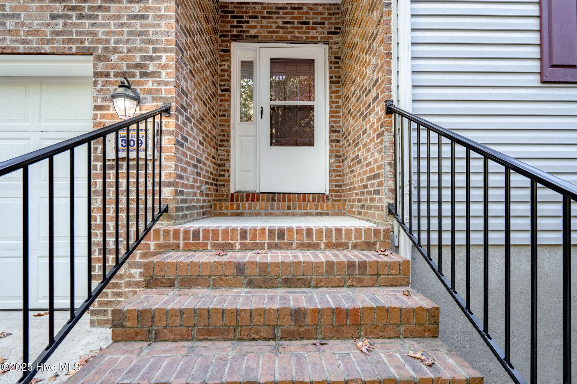 Homes for sale in Carthage, NC | 309 Buggy Dr W, Carthage, NC 28327 | MLS# 100538132