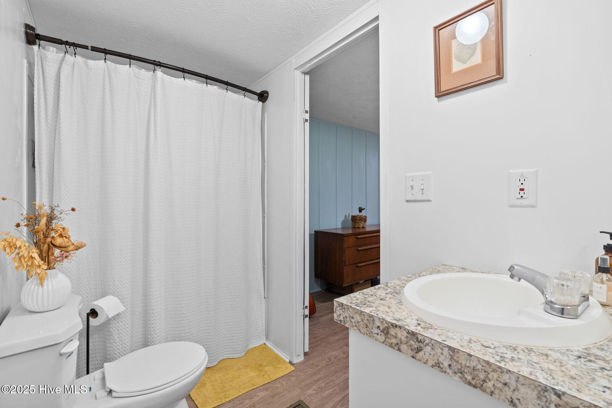 100544596 | Photo 16